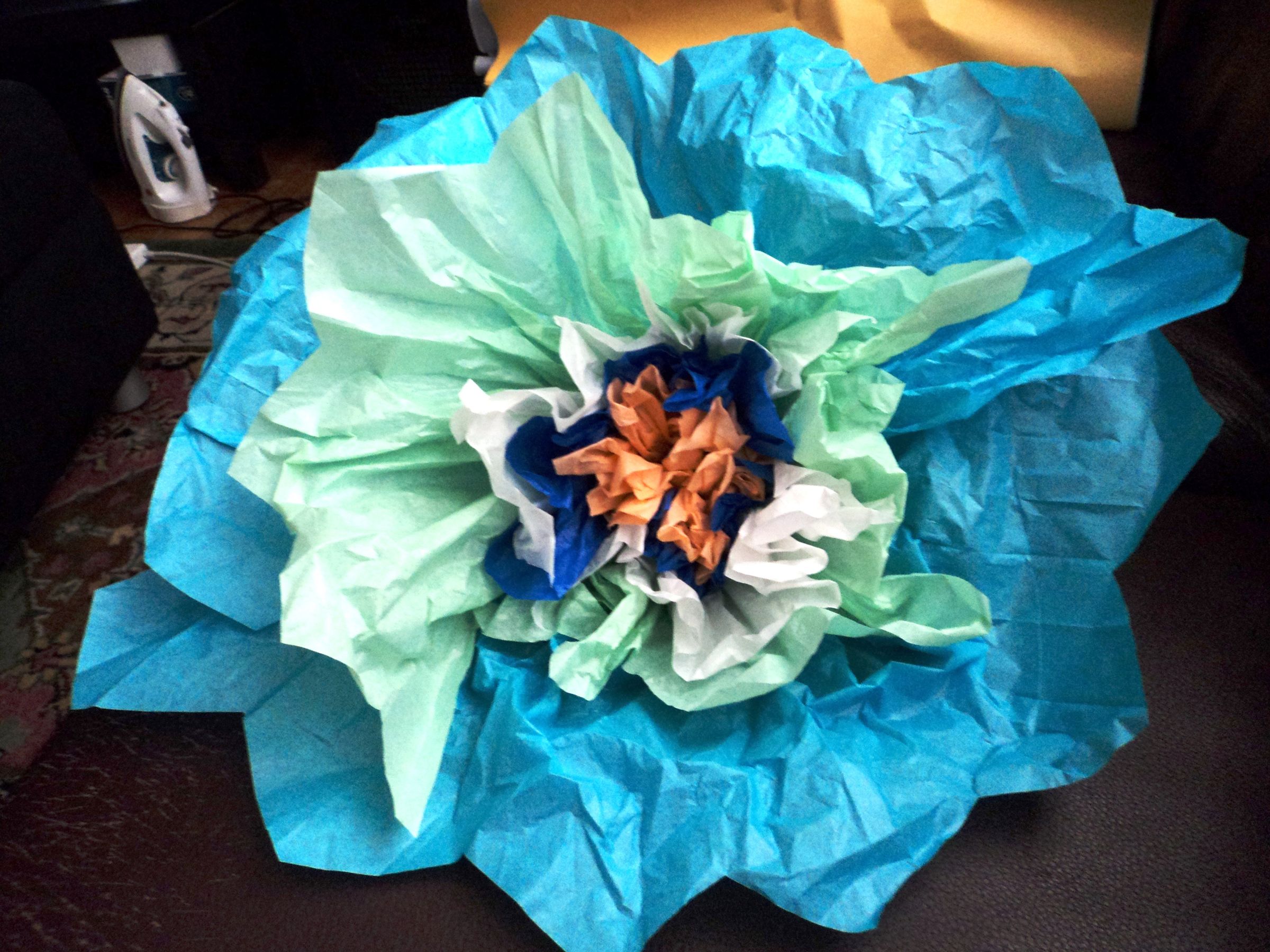 Giant Tissue Paper Flowers 5 Steps (with Pictures) Instructables