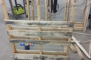 Wood Pallet Mini Bar 8 Steps With Pictures Instructables