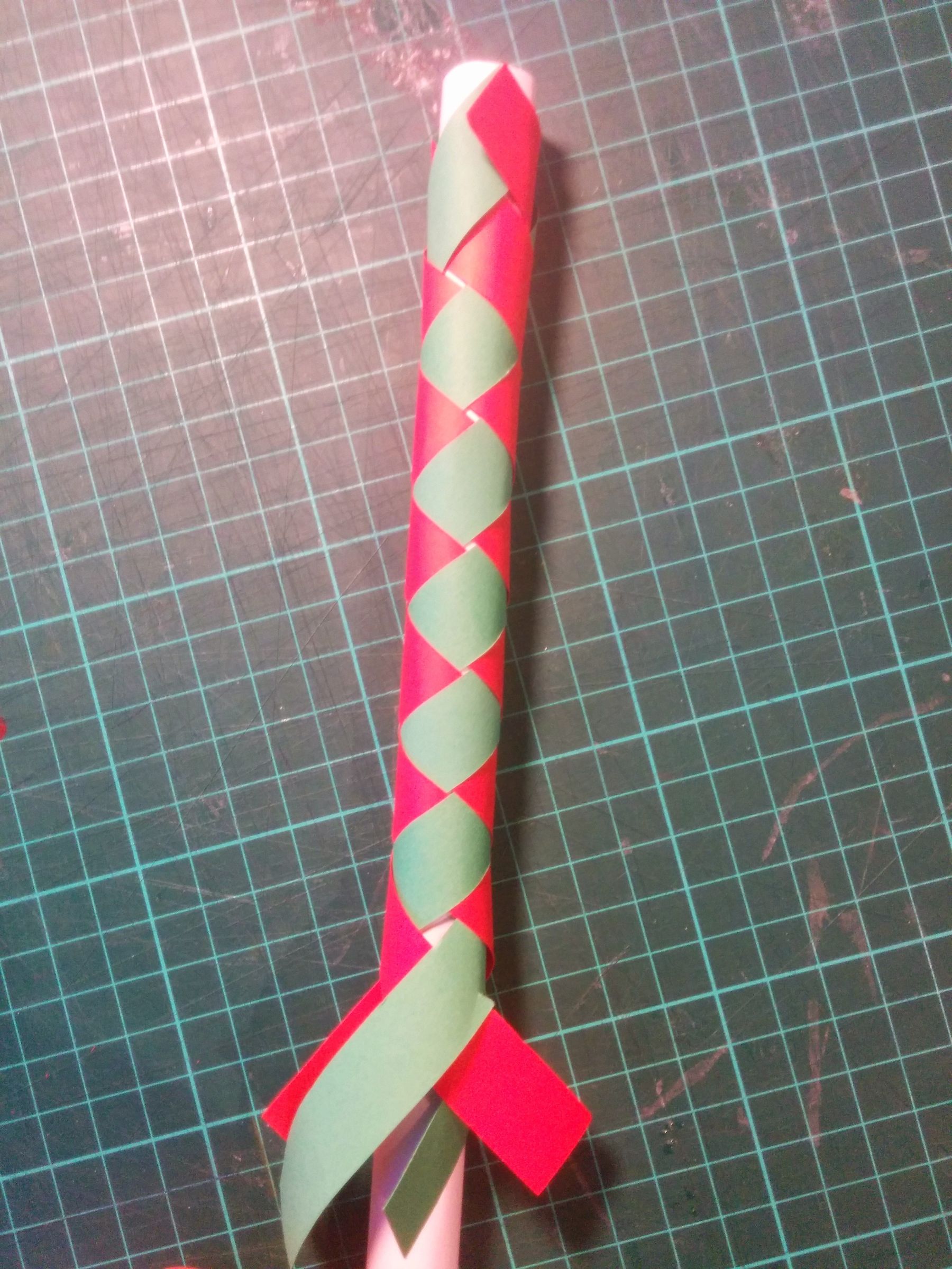 Paper Chinese Finger Trap 9 Steps (with Pictures) Instructables