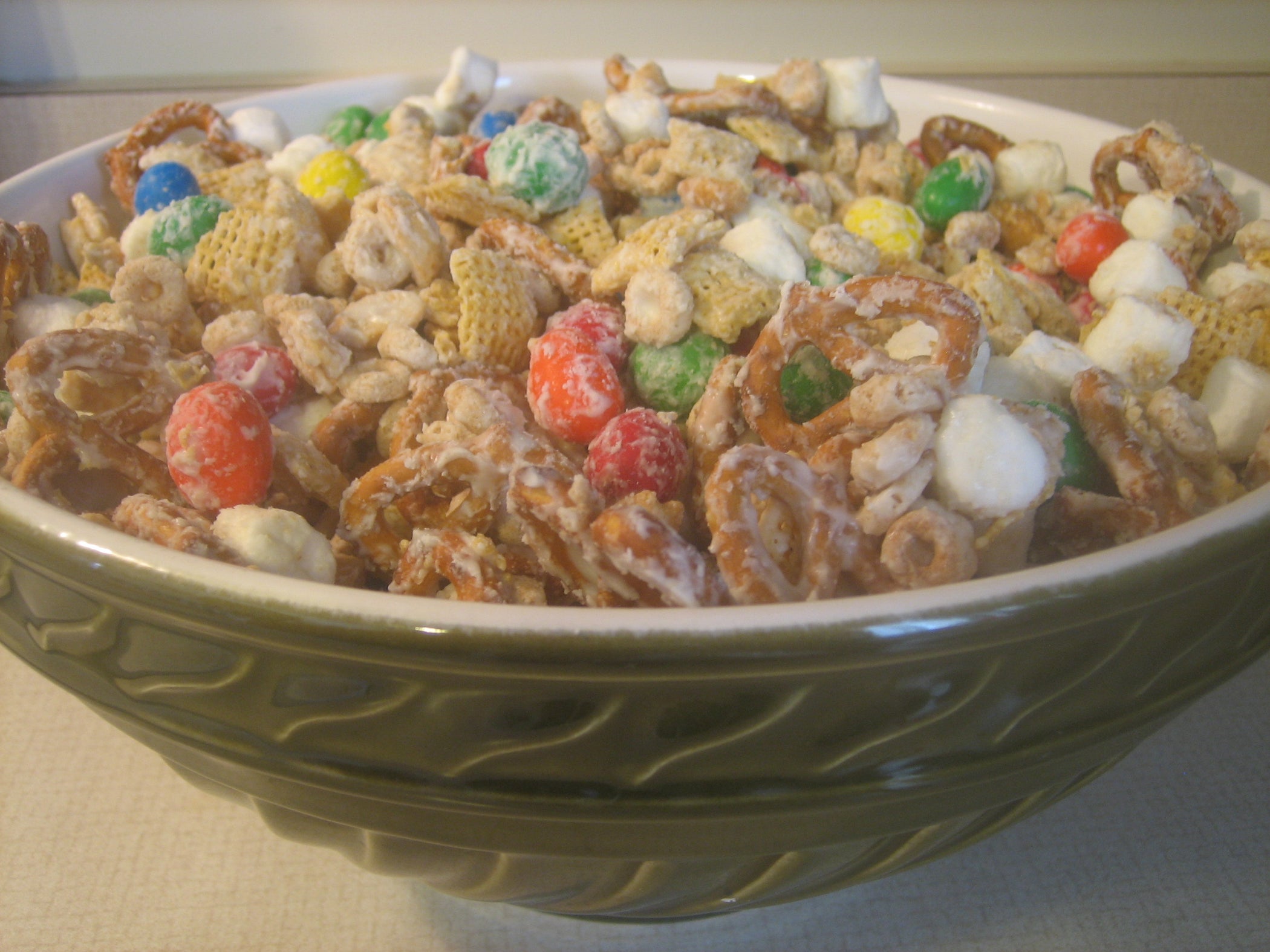 White Chocolate Snack Mix 4 Steps Instructables