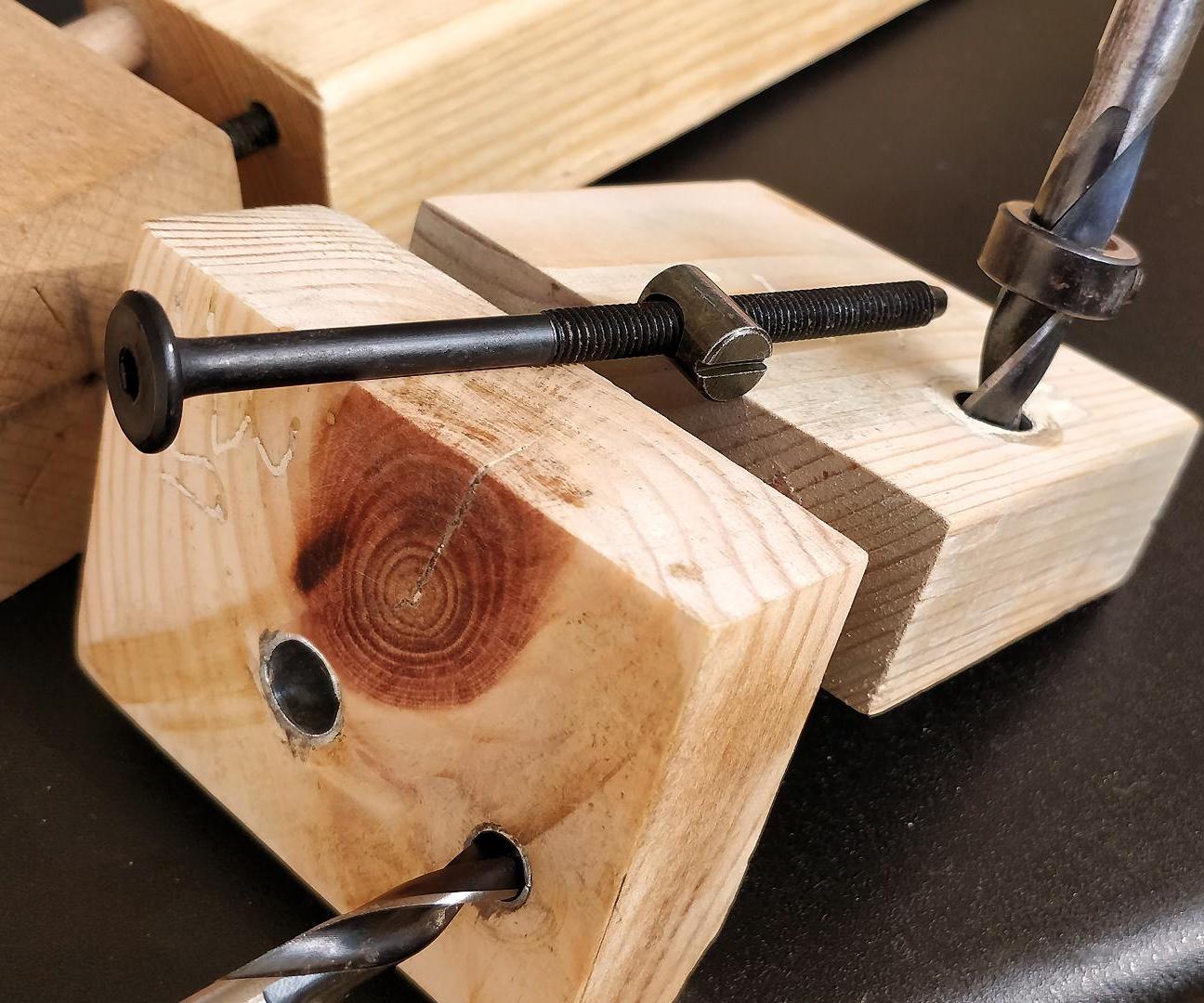 2 in 1 Cross Dowel Barrel Nut Jig for Detachable Wooden Furniture