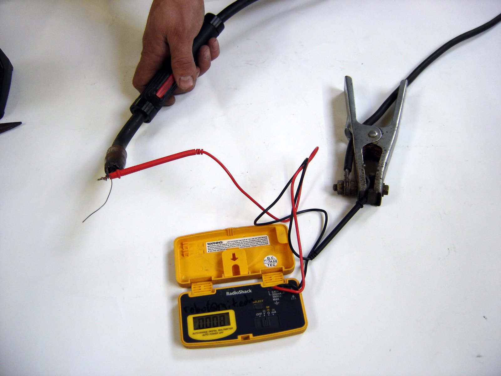 Revive Nicad Batteries by Zapping With a Welder 6 Steps (with