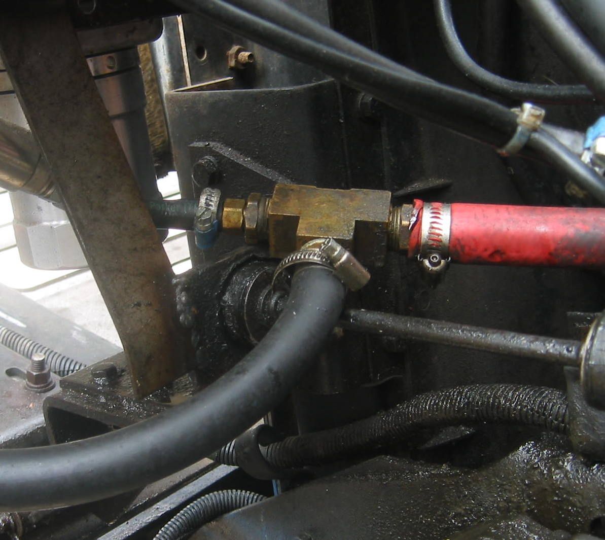 Waste Vegetable Oil Conversion for Diesel Bus 10 Steps (with Pictures