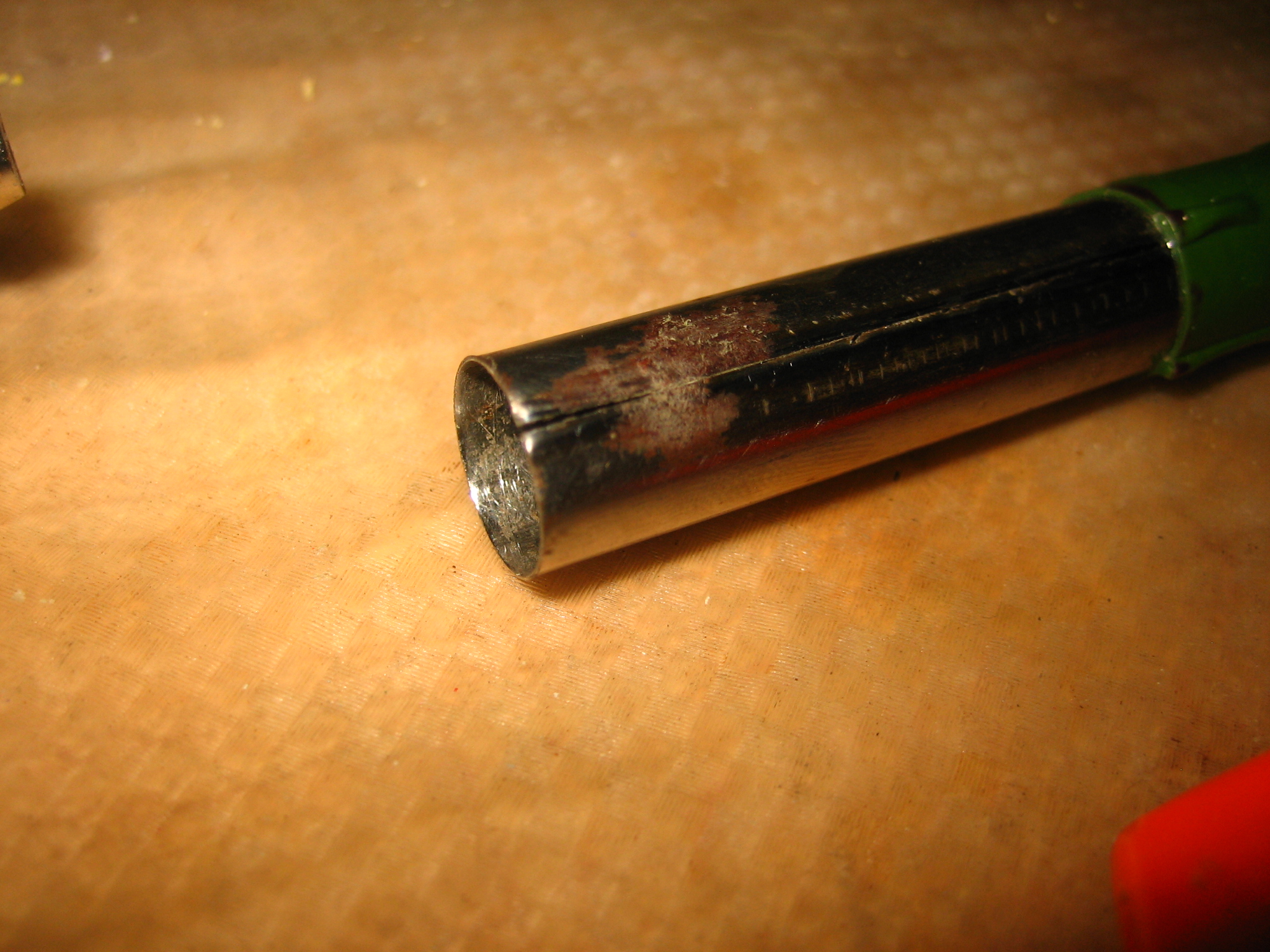 Making an Inexpensive Broken/Ripped/Torn/Melted/Fused Spark Plug Boot