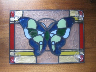 Hanging Your Work With Suction Cups