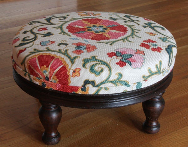 Reupholster A Very Old Footstool 17 Steps With Pictures Instructables Reupholster A Very Old Footstool 17, How To Reupholster A Round Ottoman