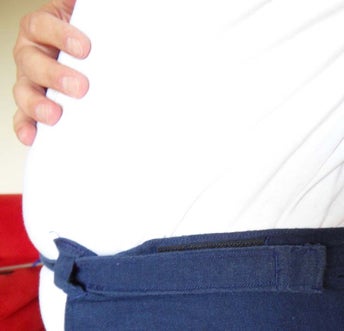 Pantolonu Kapatmak için Kurdele Yapın