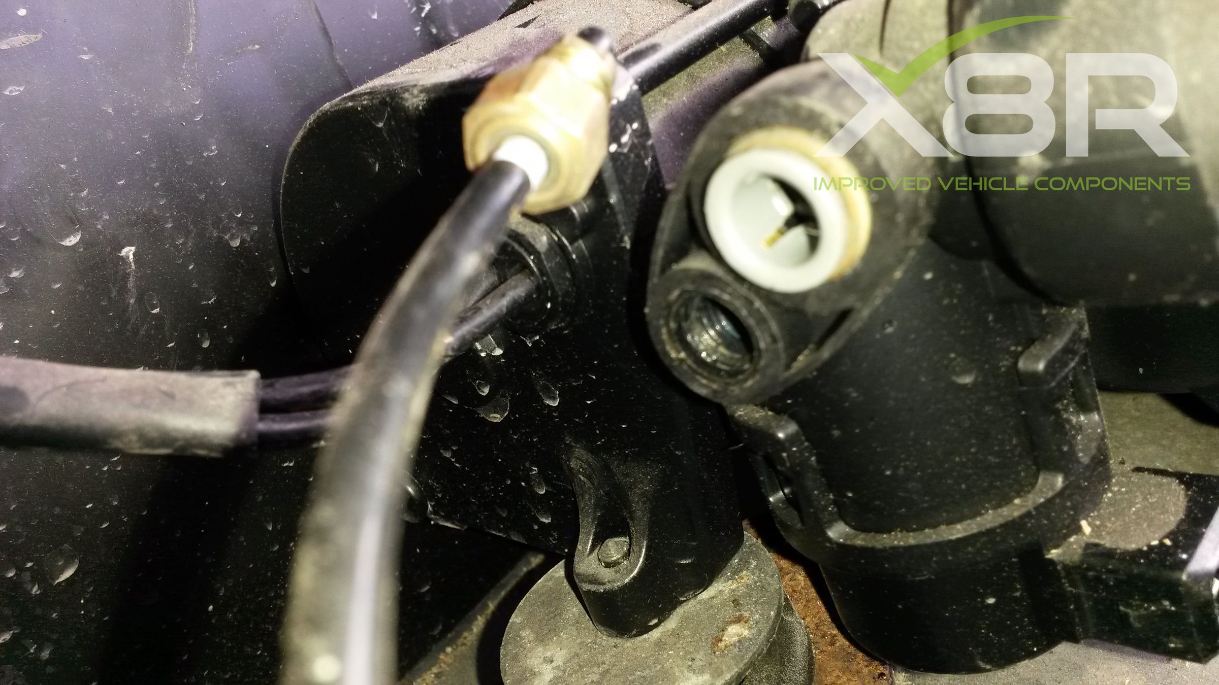 Land Rover Discovery 2 Air Suspension Wabco Compressor Removal. 5