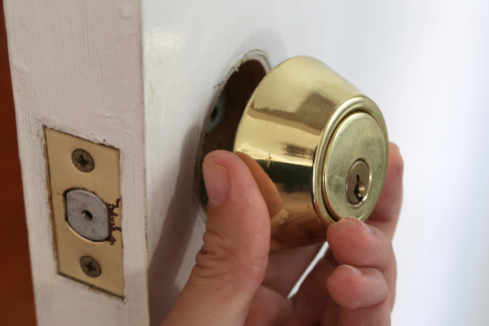 How to Change a Lock 6 Steps (with Pictures) Instructables