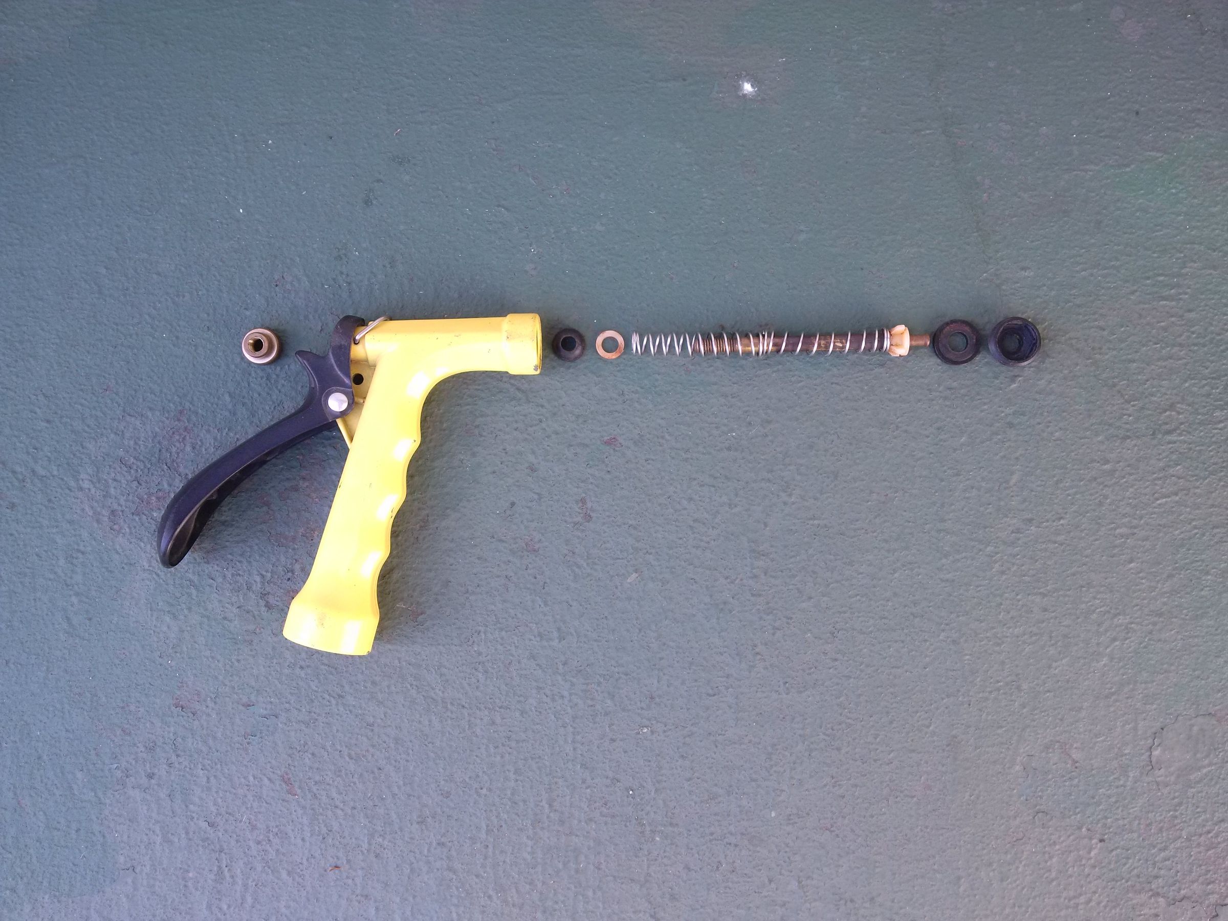 How to Repair a Hose Nozzle 4 Steps (with Pictures) Instructables