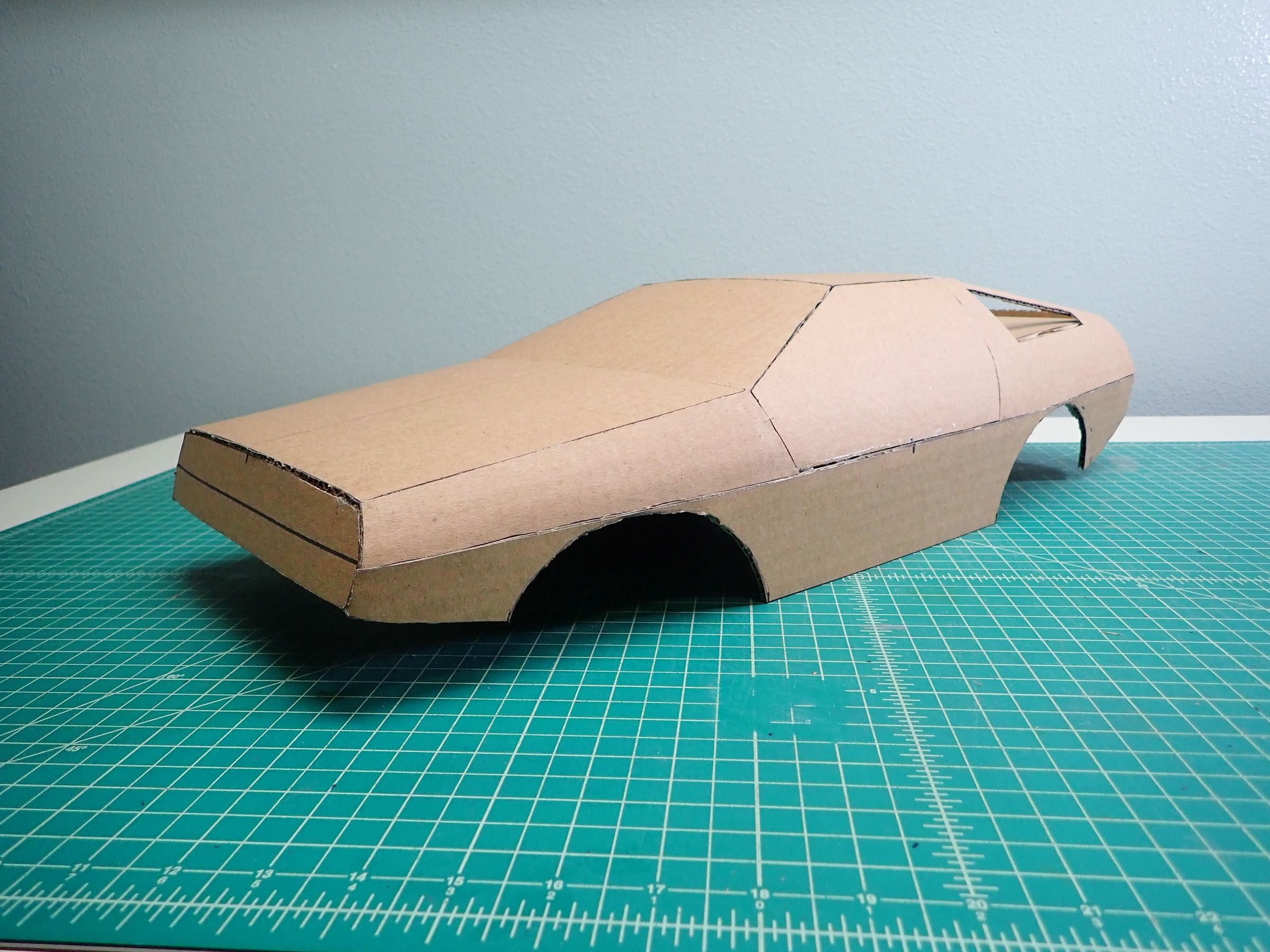Make a Cardboard DeLorean RC Body 16 Steps (with Pictures