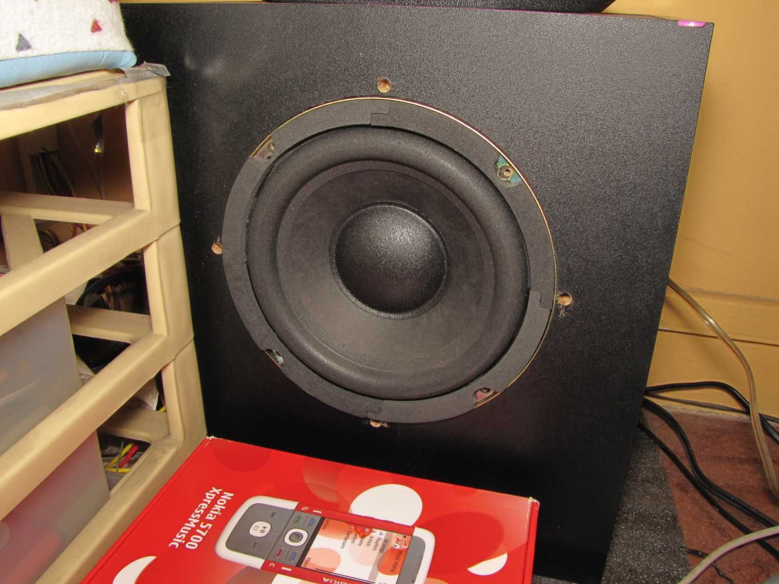 under seat subwoofer for xuv 500