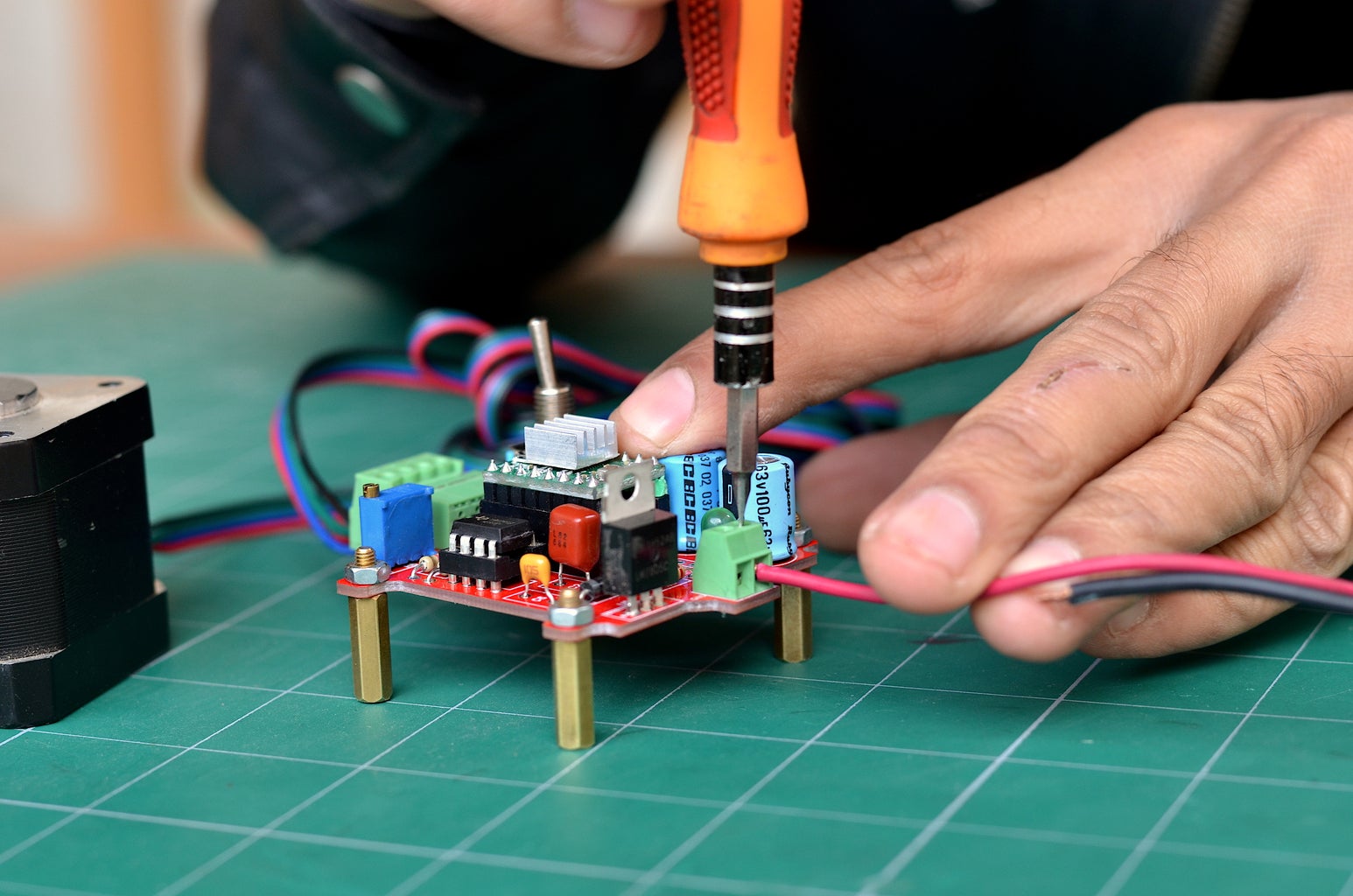 DIY Stepper Motor Controller 6 Steps with Pictures Circuit Diagram