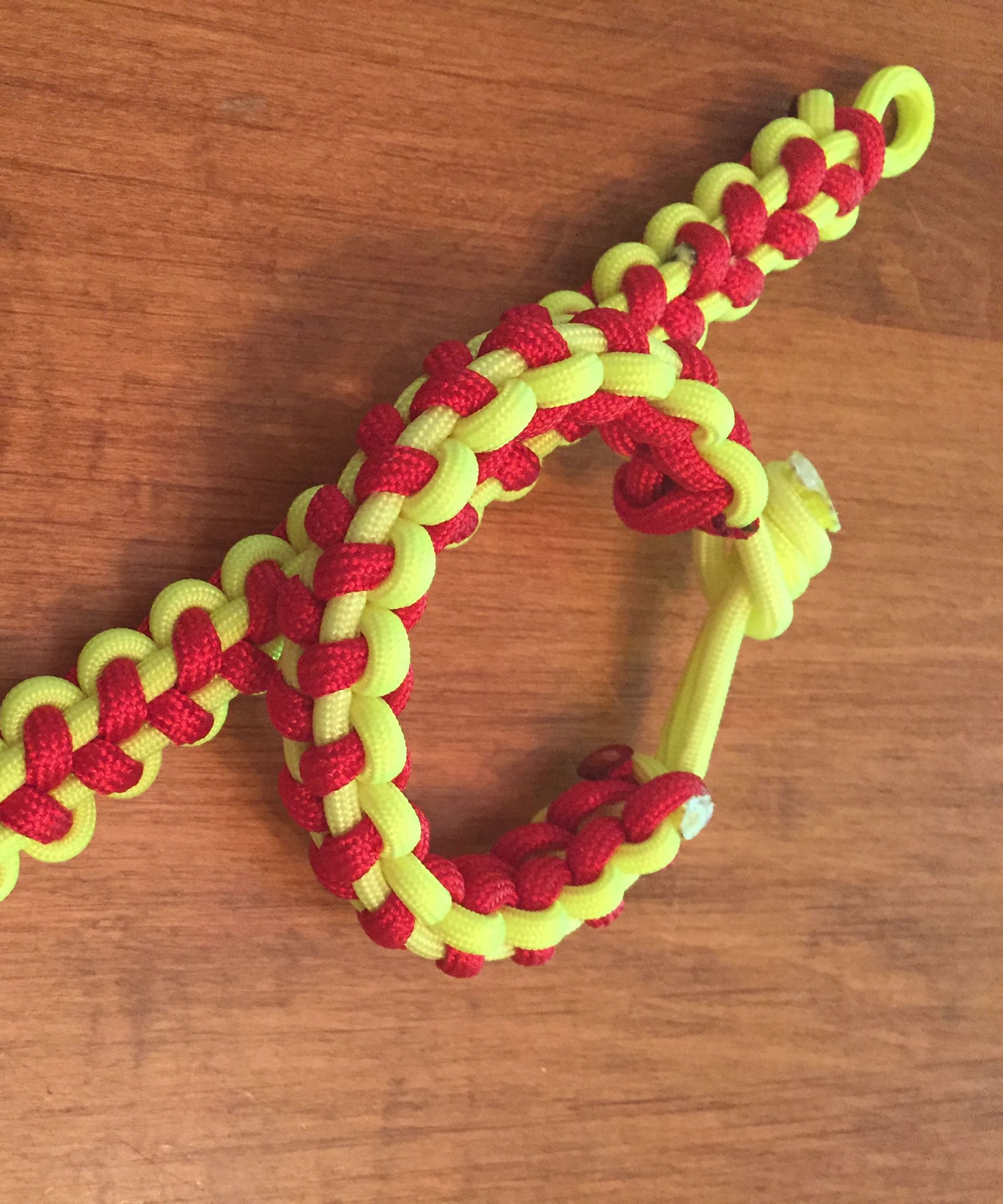 Softball/Baseball Themed Paracord Bracelet 9 Steps (with Pictures