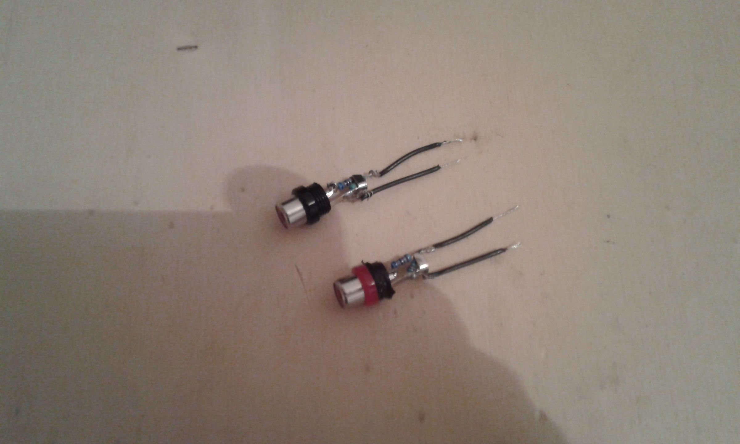 Homemade RCA Attenuator 5 Steps (with Pictures) Instructables