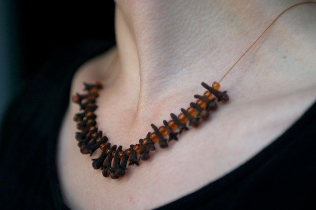 Clove Necklace