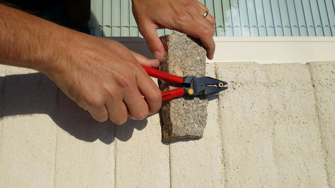 How To Remove A Stuck Wall Plug Wall Design Ideas