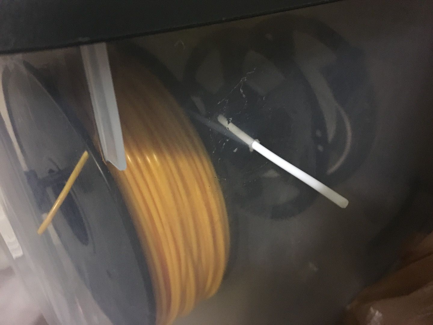 Airtight Dry Box for 3D Printer Filament 6 Steps (with Pictures