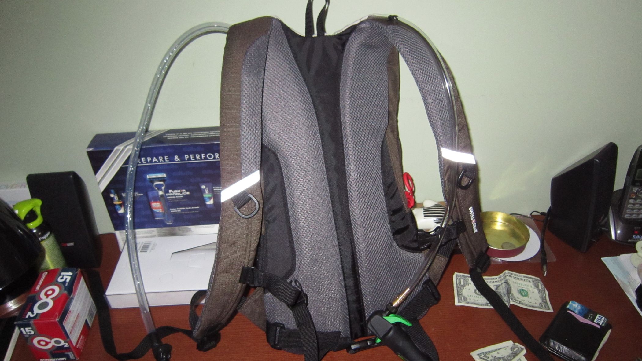 Pressurized Hydration Pack 6 Steps (with Pictures) Instructables