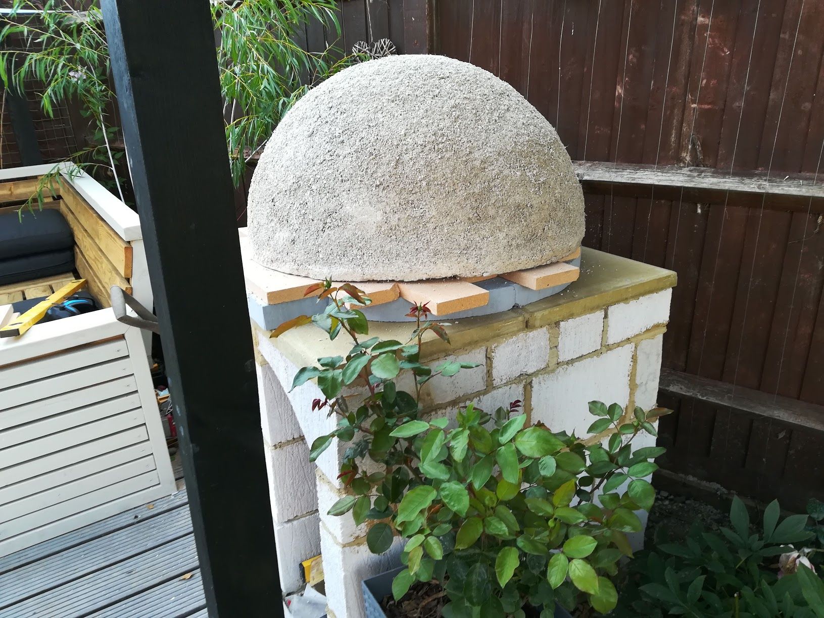 Vermiculite, Gym Ball Dome, Wood Fired Pizza Oven 10 Steps (with