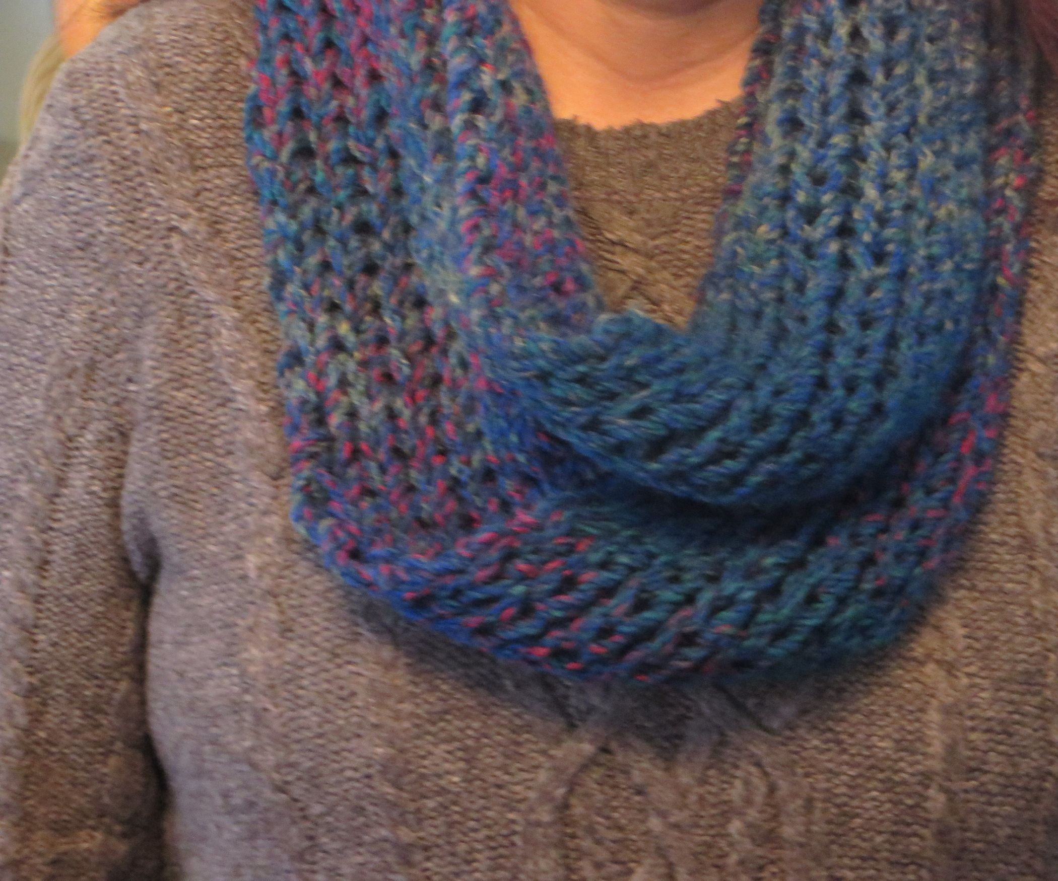 Quick and Cozy Knitted Infinity Scarf 3 Steps Instructables