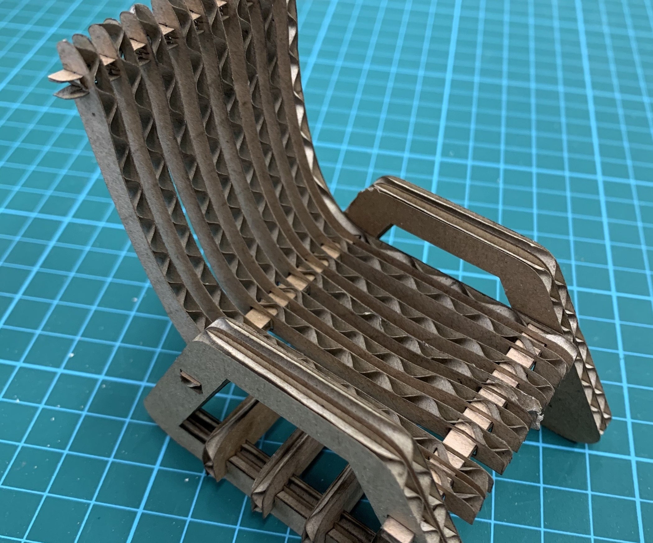 MiniCardboard Chair 4 Steps (with Pictures) Instructables