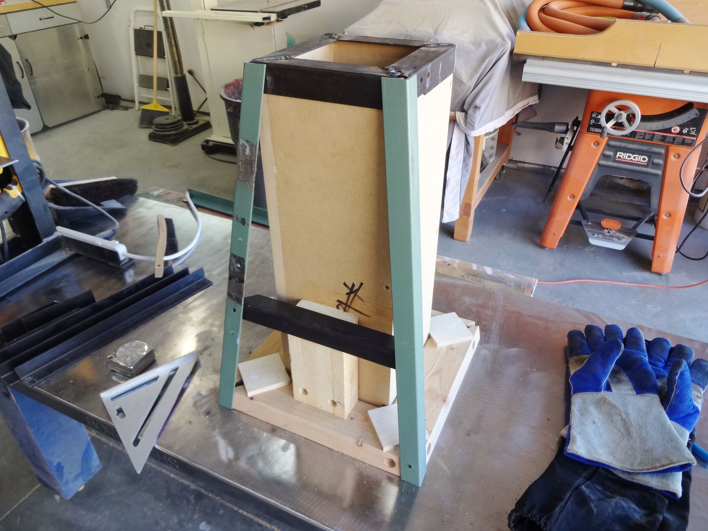 Make a Simple Welded Bar Stool 11 Steps (with Pictures) Instructables