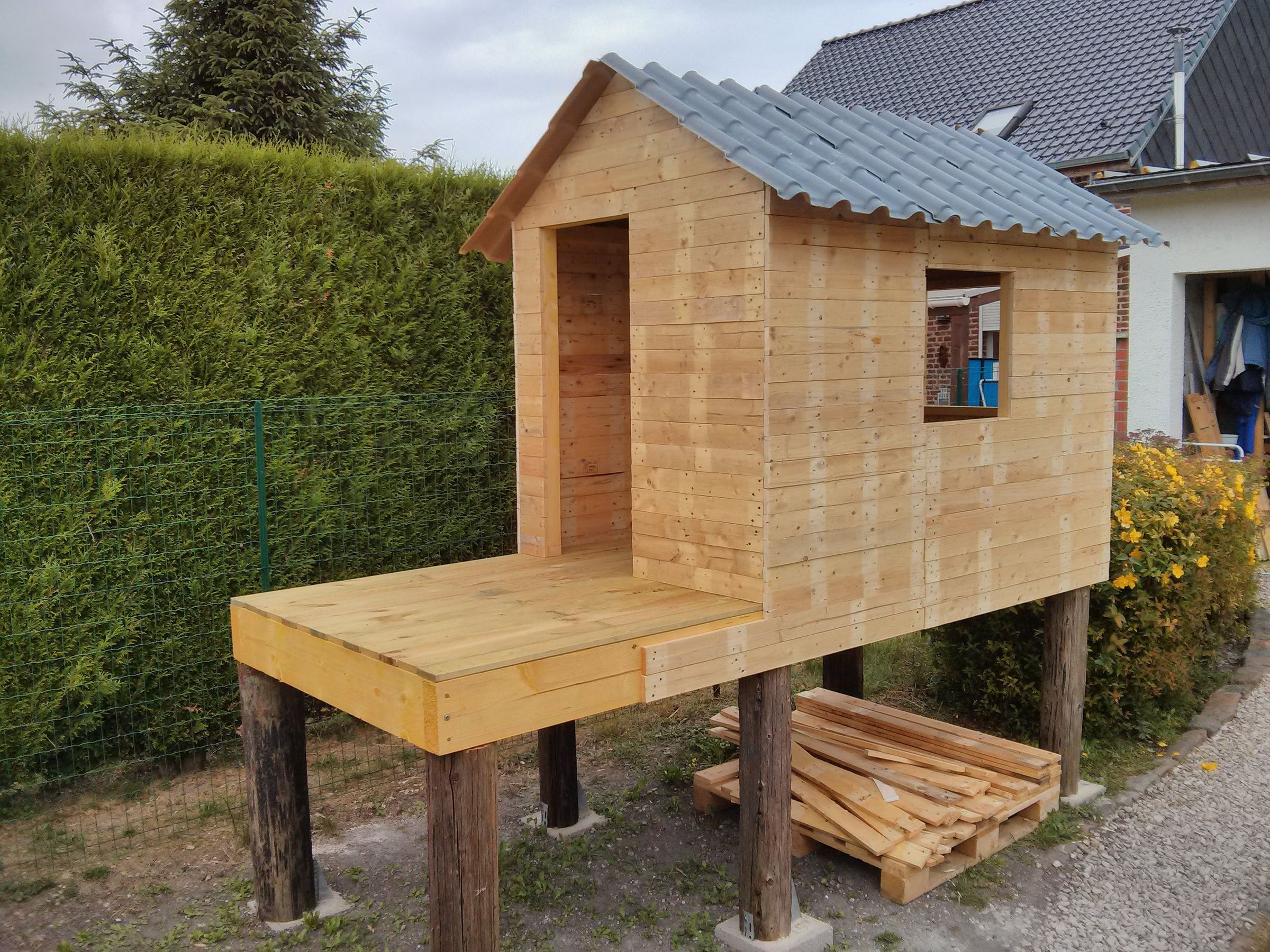 Comment Fair Une Maison En Palète Pour Enfant