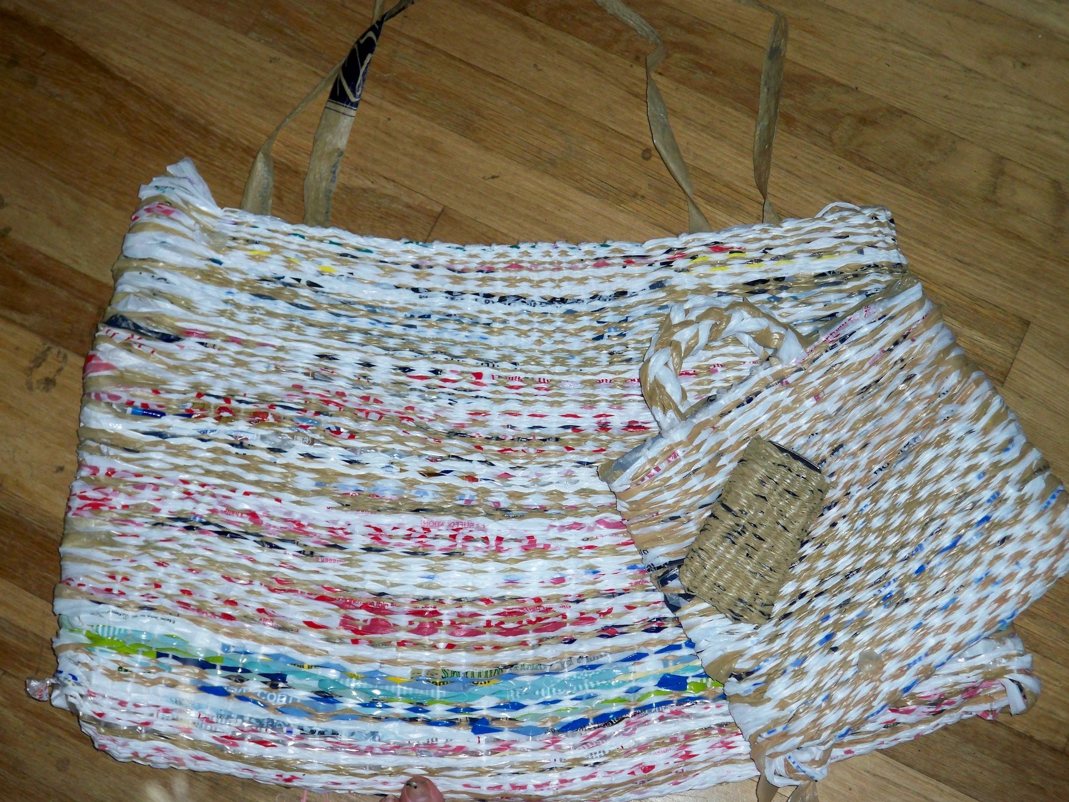 Woven Plastic Bag Bag 10 Steps (with Pictures) Instructables