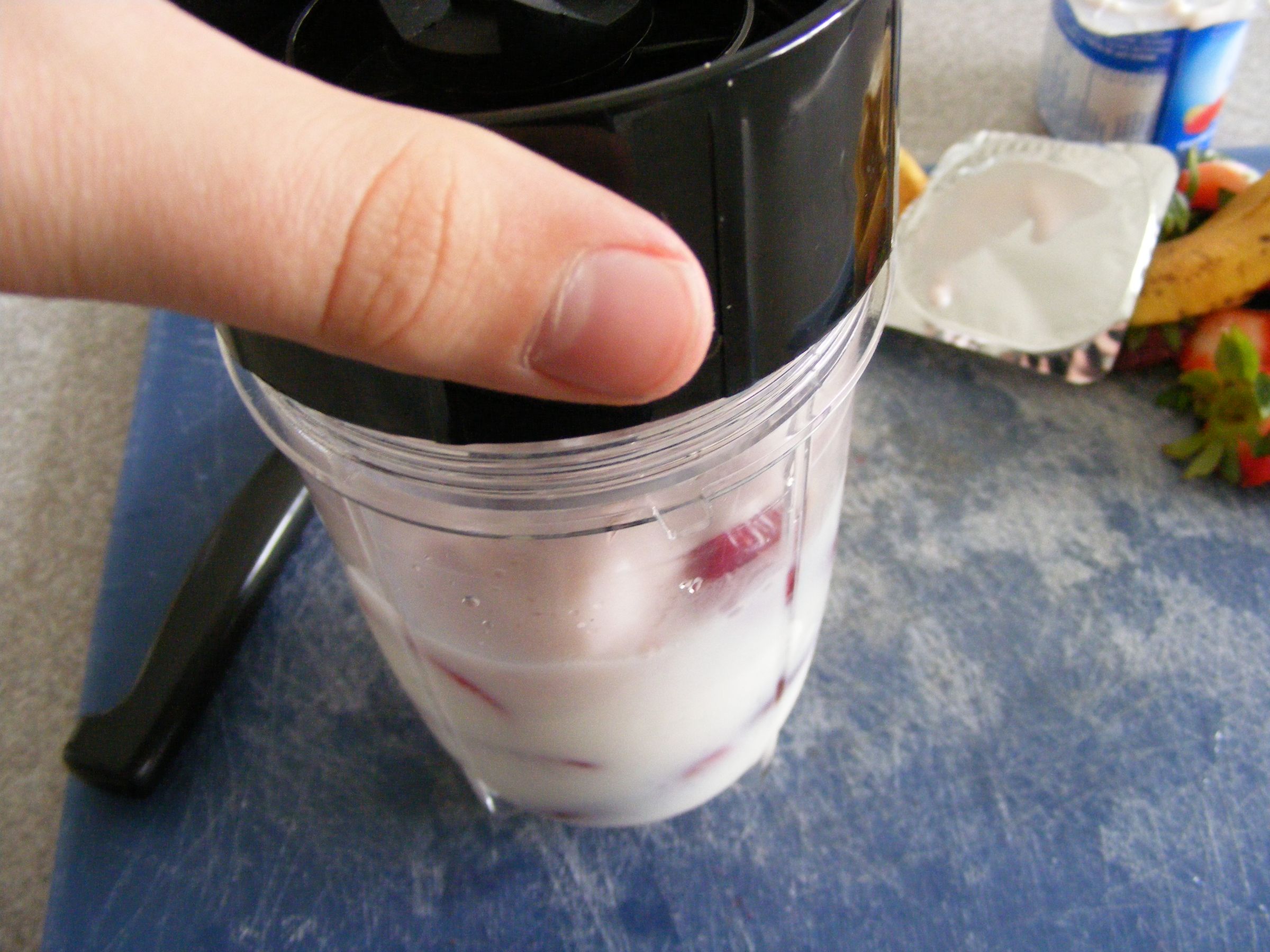 Make a Fruit Smoothie 9 Steps Instructables