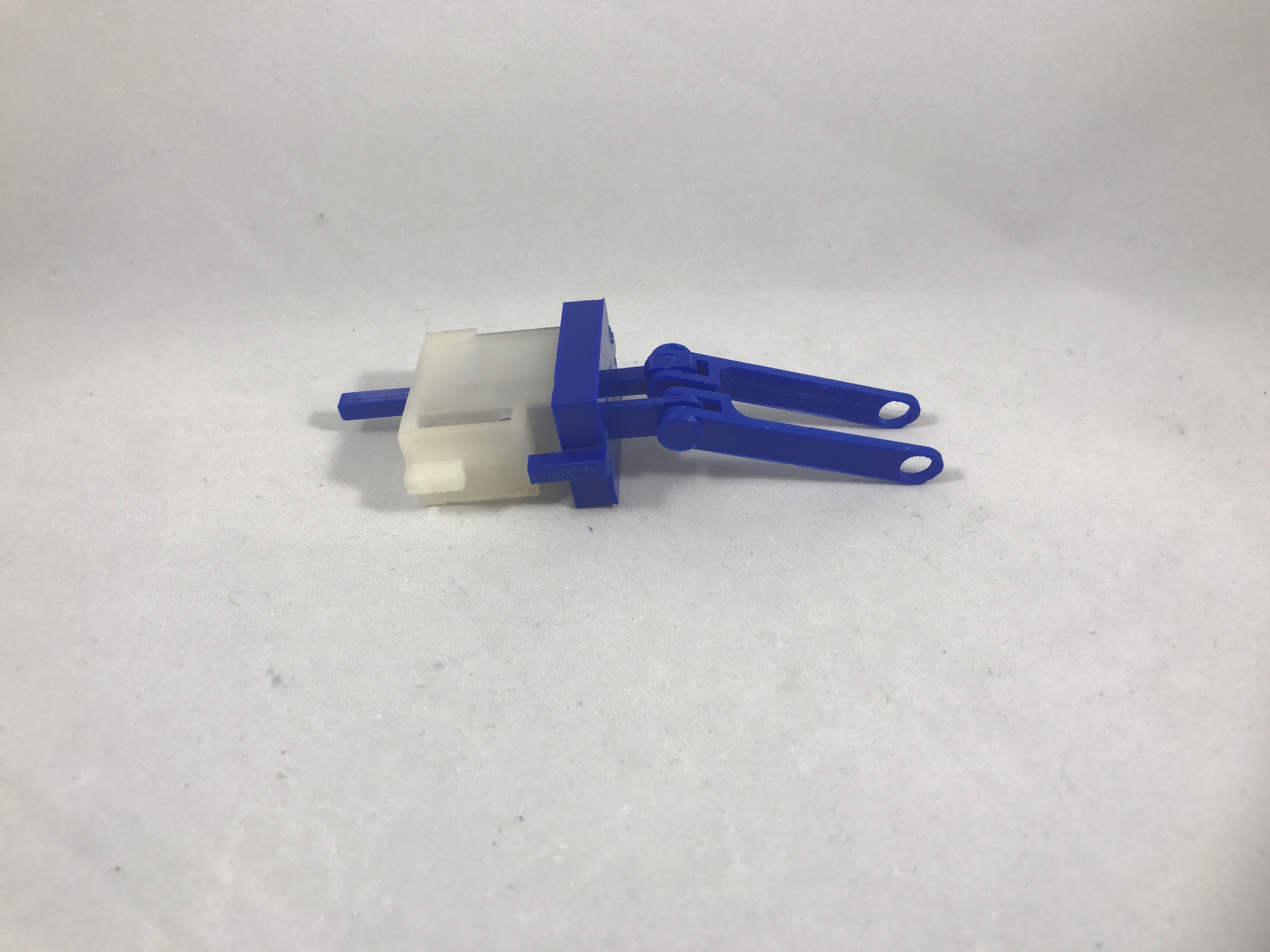 Single Cylinder Air Engine Balloon Powered Rolling Chassis 6 Steps