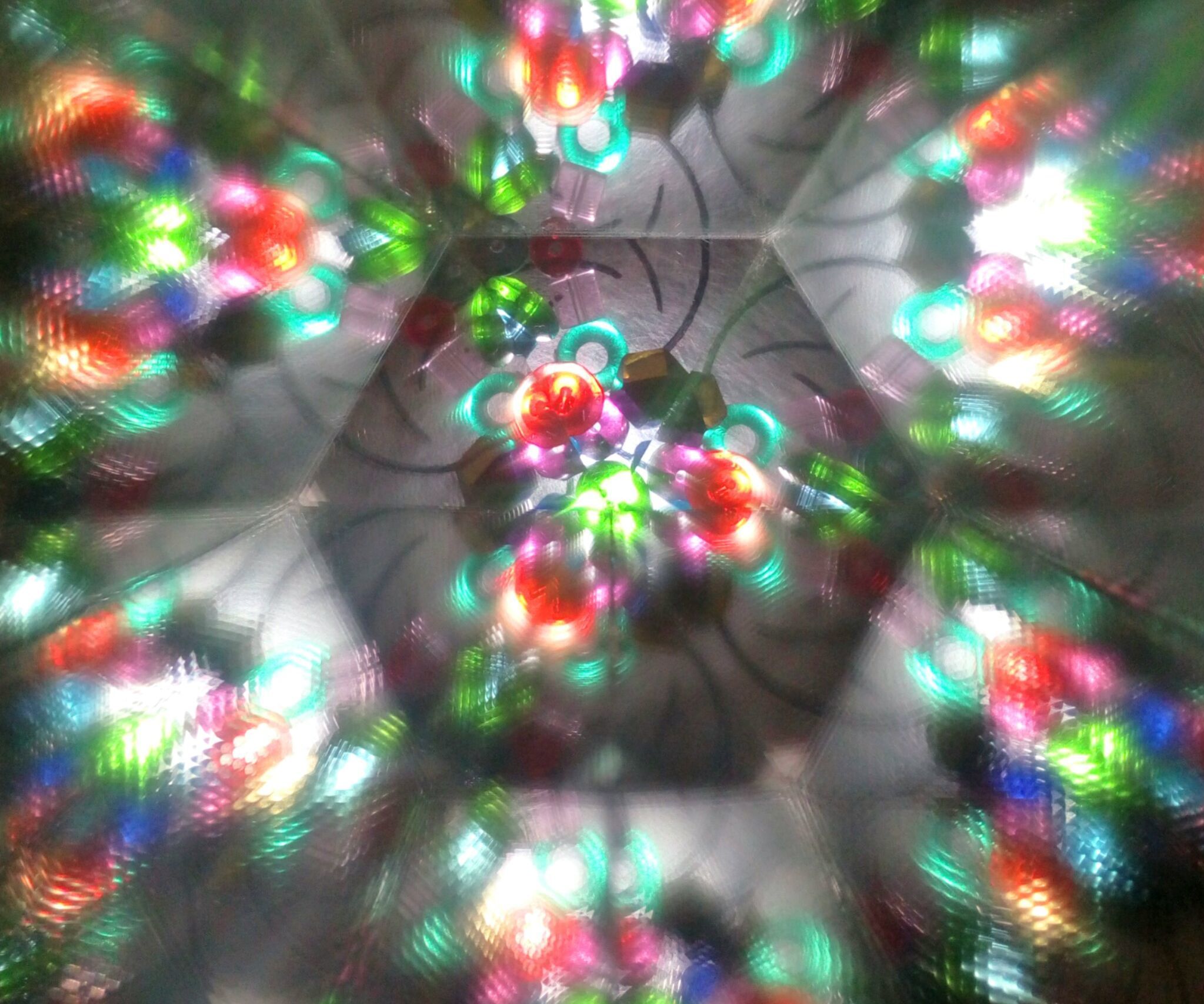 3-mirror kaleidoscope DIY Project DIY Project Image