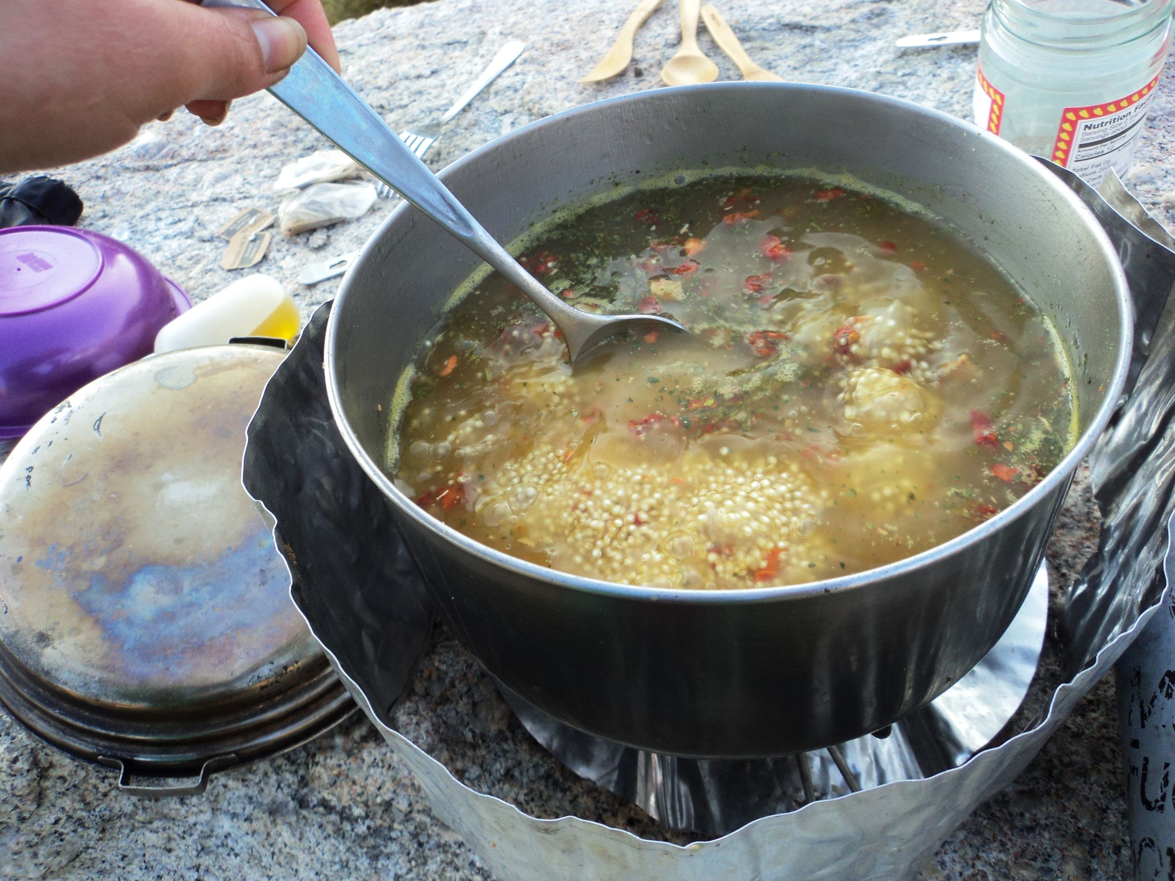 [Backpacking Food] Quinoa With Veggies 5 Steps (with Pictures