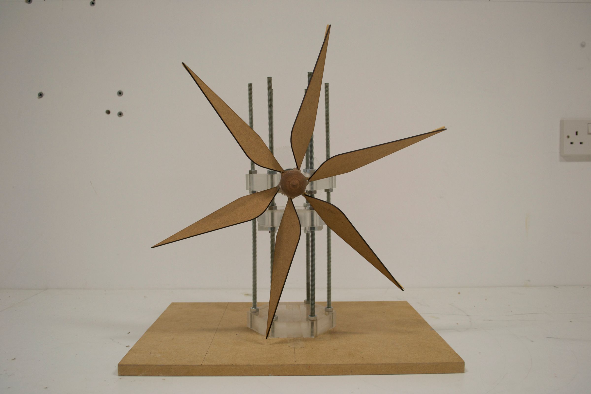 Step-by-step guide for wind turbine - tilting at windmills - team leaves DIY Project DIY project