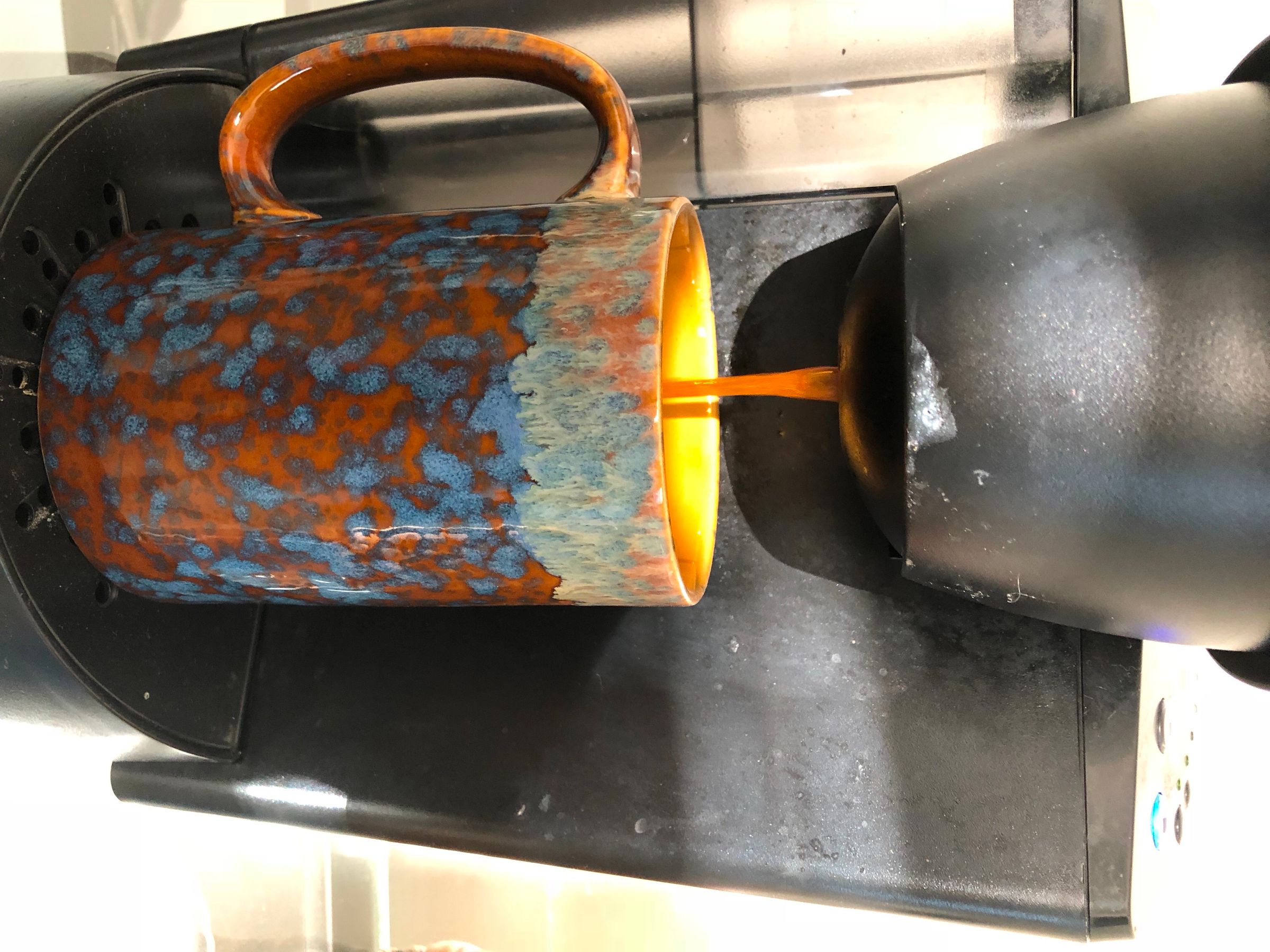Making a Cup of Coffee in a Keurig 9 Steps Instructables