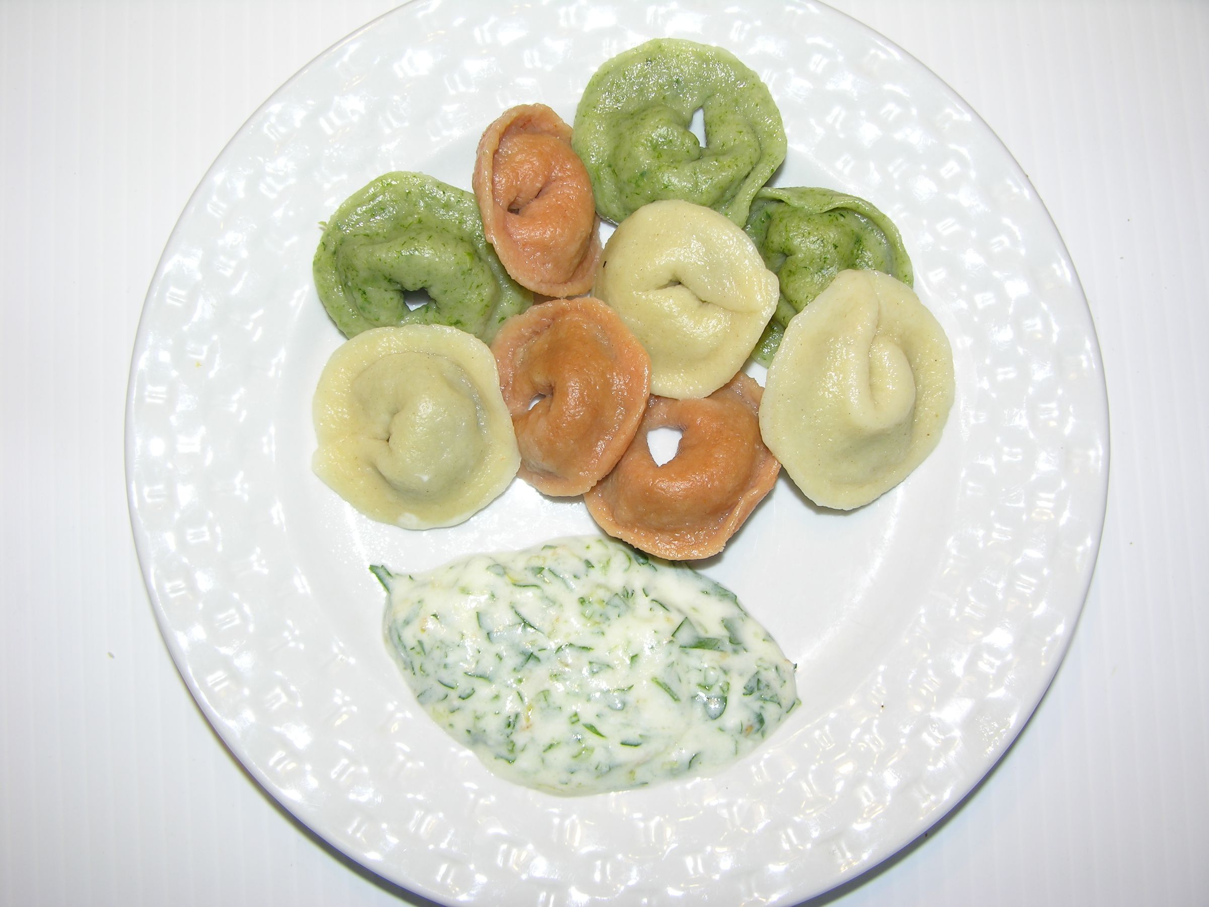 Tricolor Tortellini Filled With Mushroom