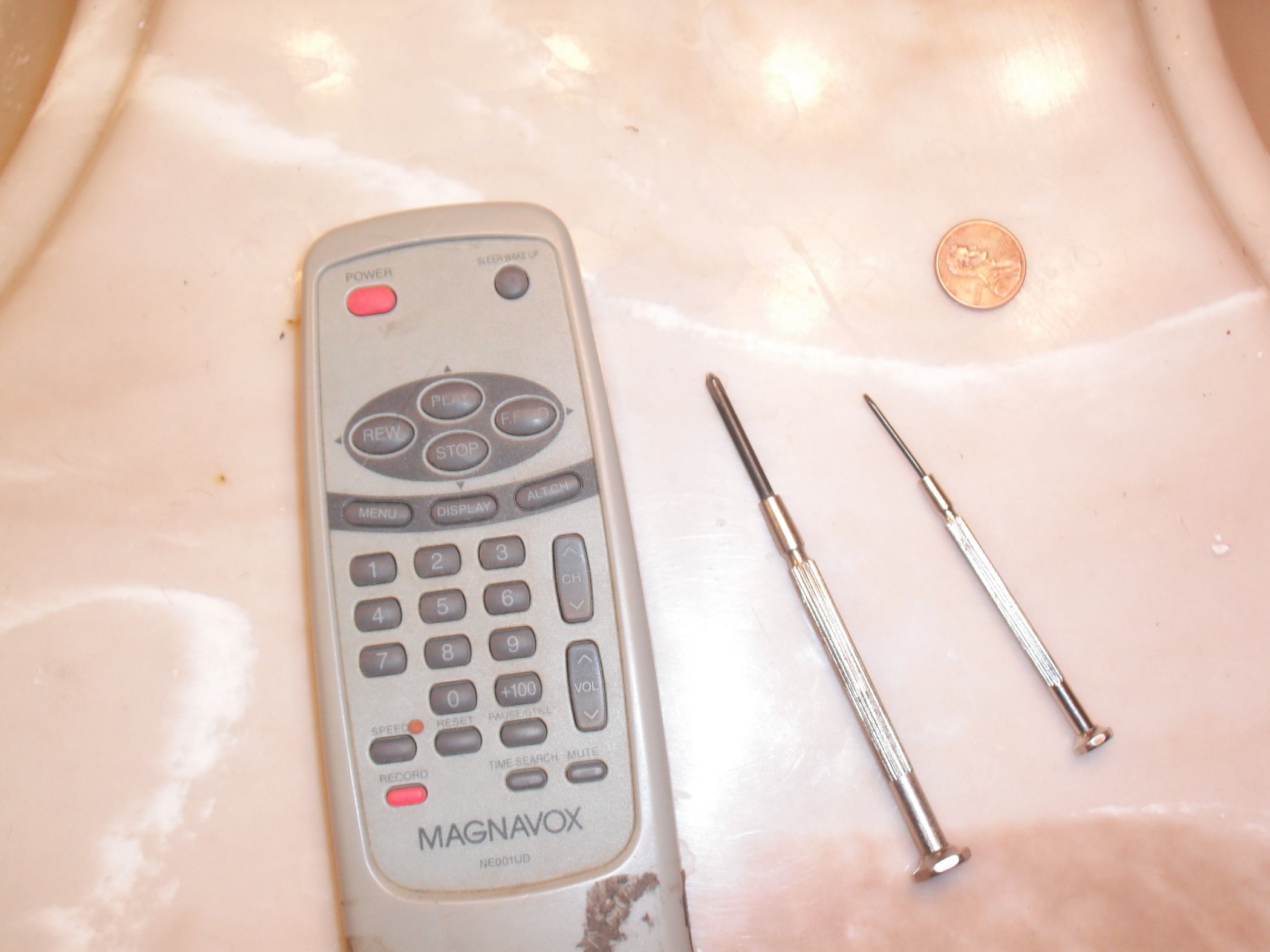 Get "FREE" Payper View Channels! the Ultimate Remote Control Hack 4