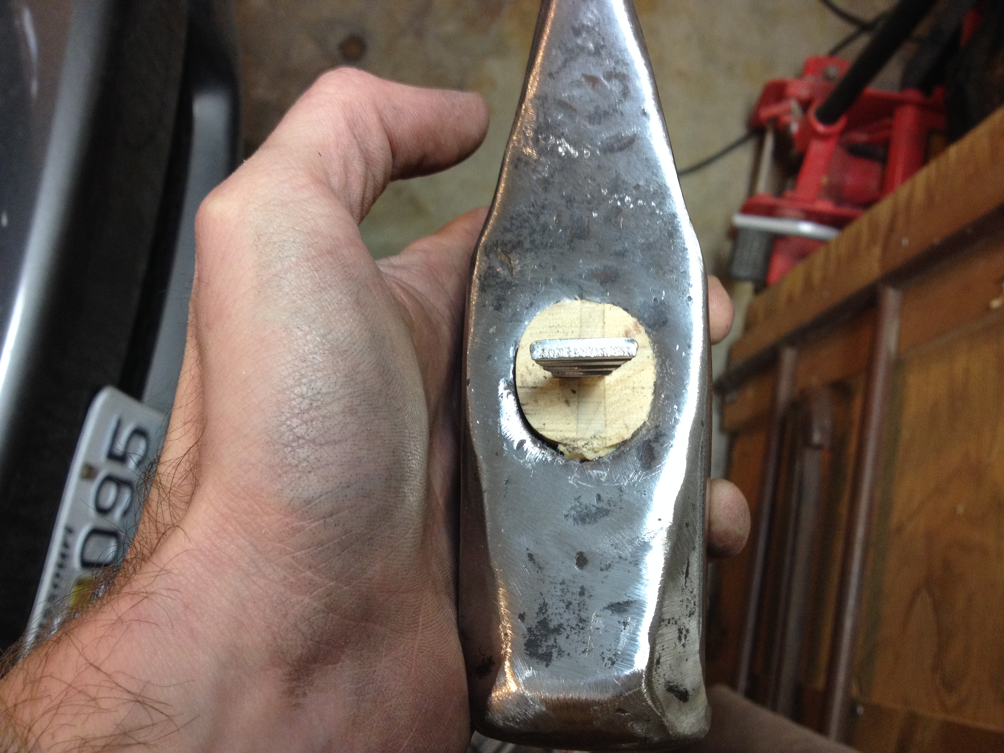 How to Rehandle an Axe... 6 Steps (with Pictures) Instructables