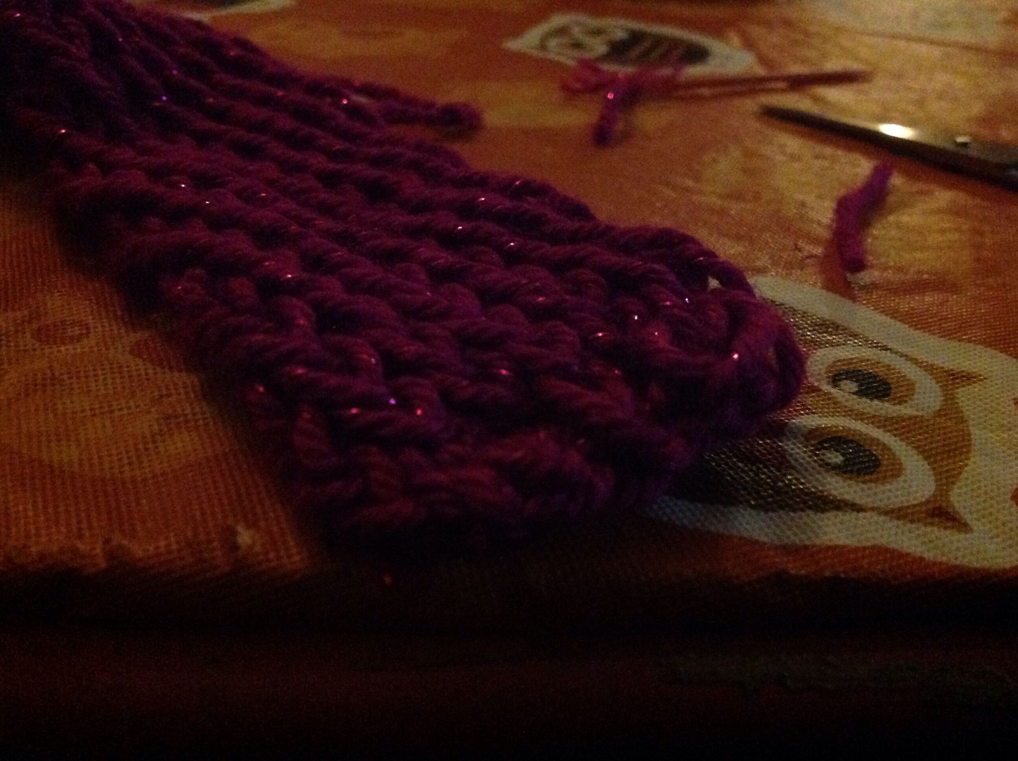 Basic Scarf on a Knitting Loom 10 Steps Instructables