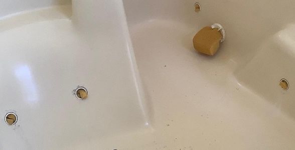 Change a Jet Tub Into a Soaking Tub : 8 Steps (with Pictures ...
