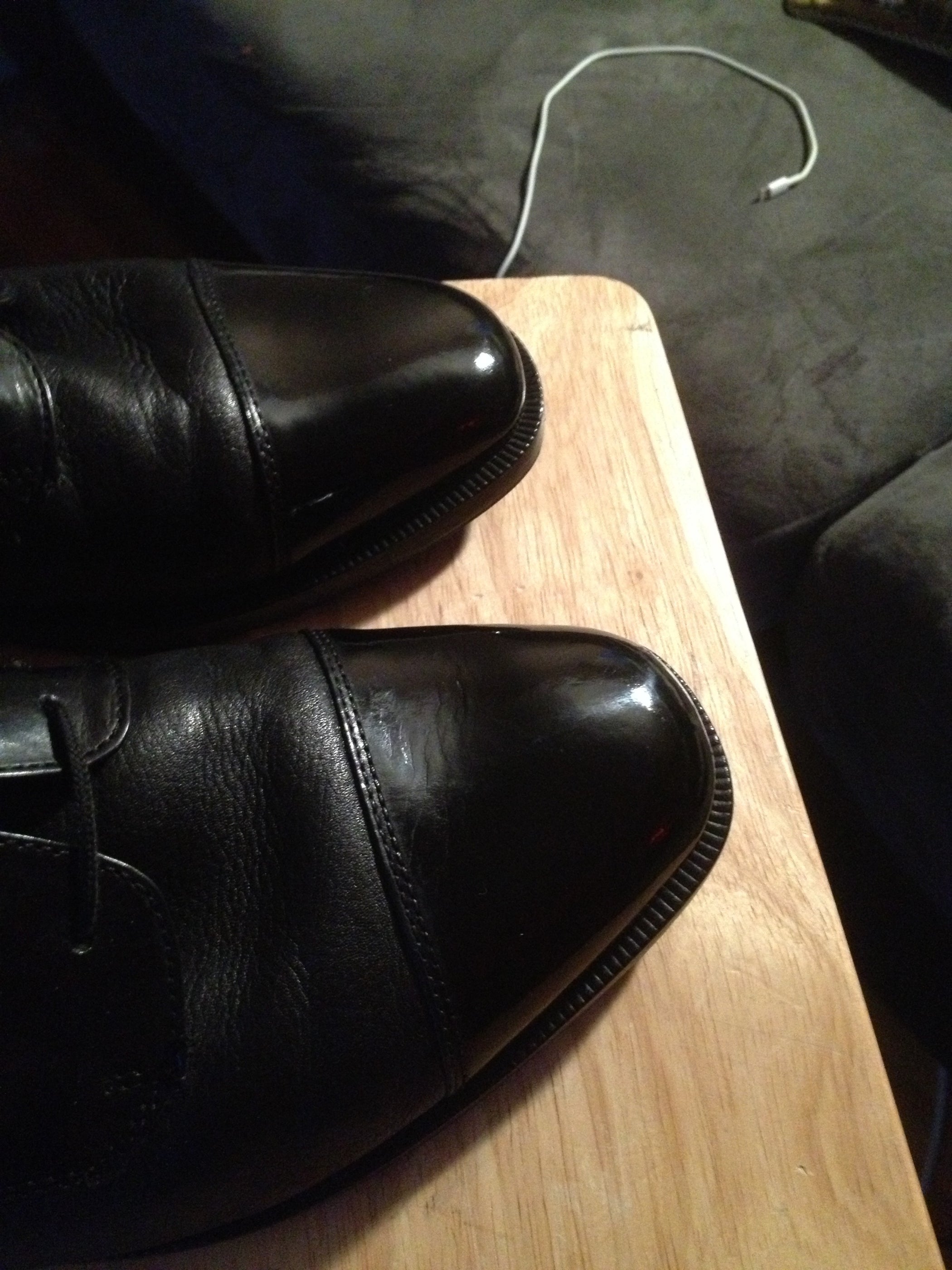 Spit Shine Shoes Like a Gentleman 5 Steps (with Pictures