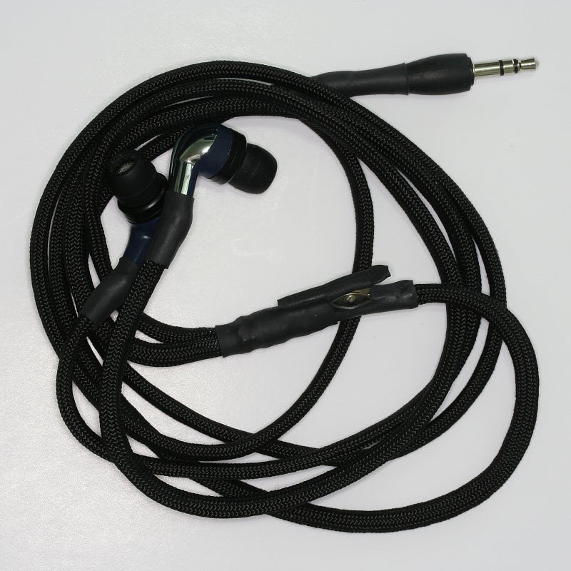 Sleeving Earphone / Earbud Cords With Paracord 7 Steps (with Pictures