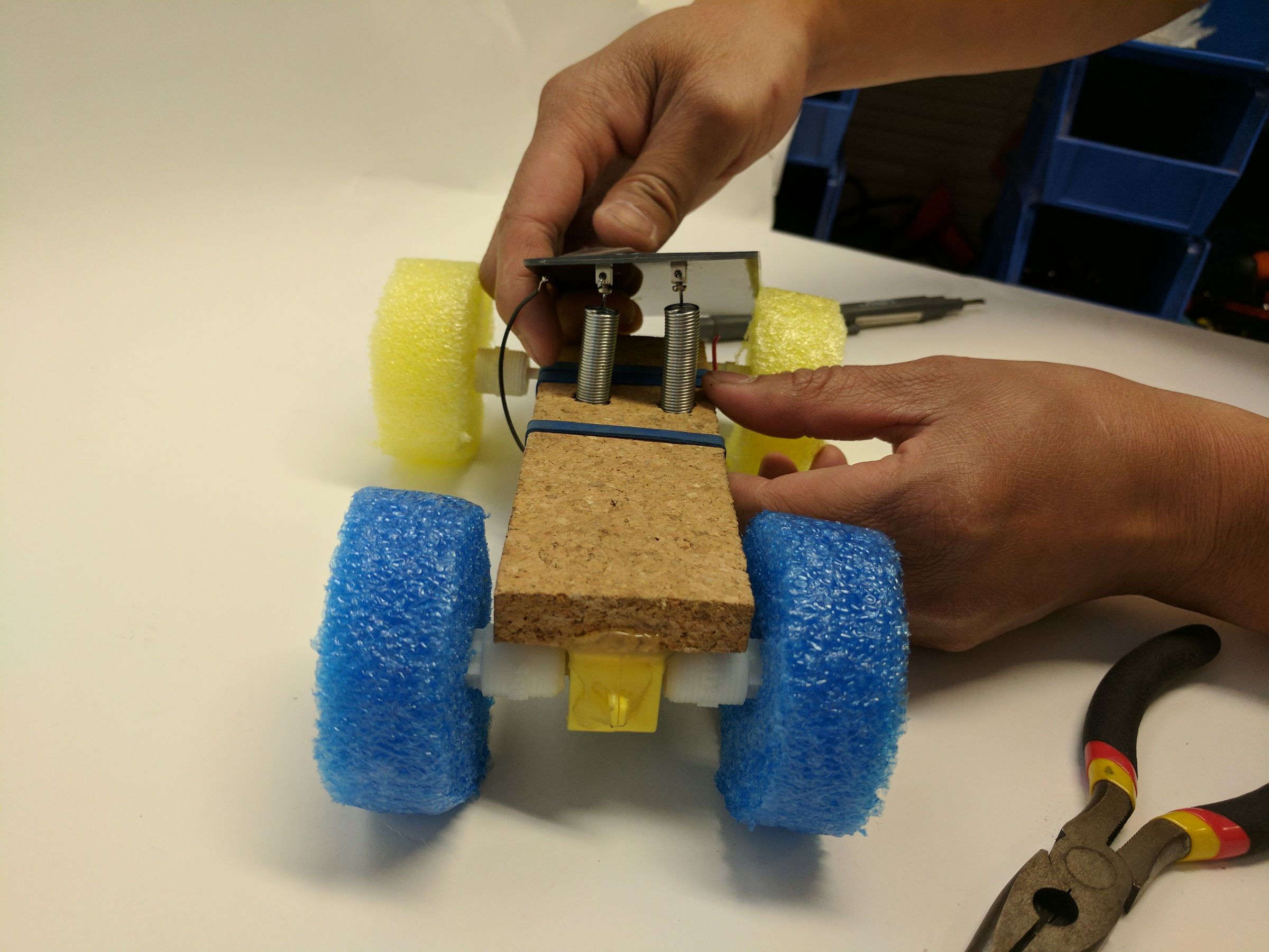 Solar Rover : 18 Steps (with Pictures) - Instructables