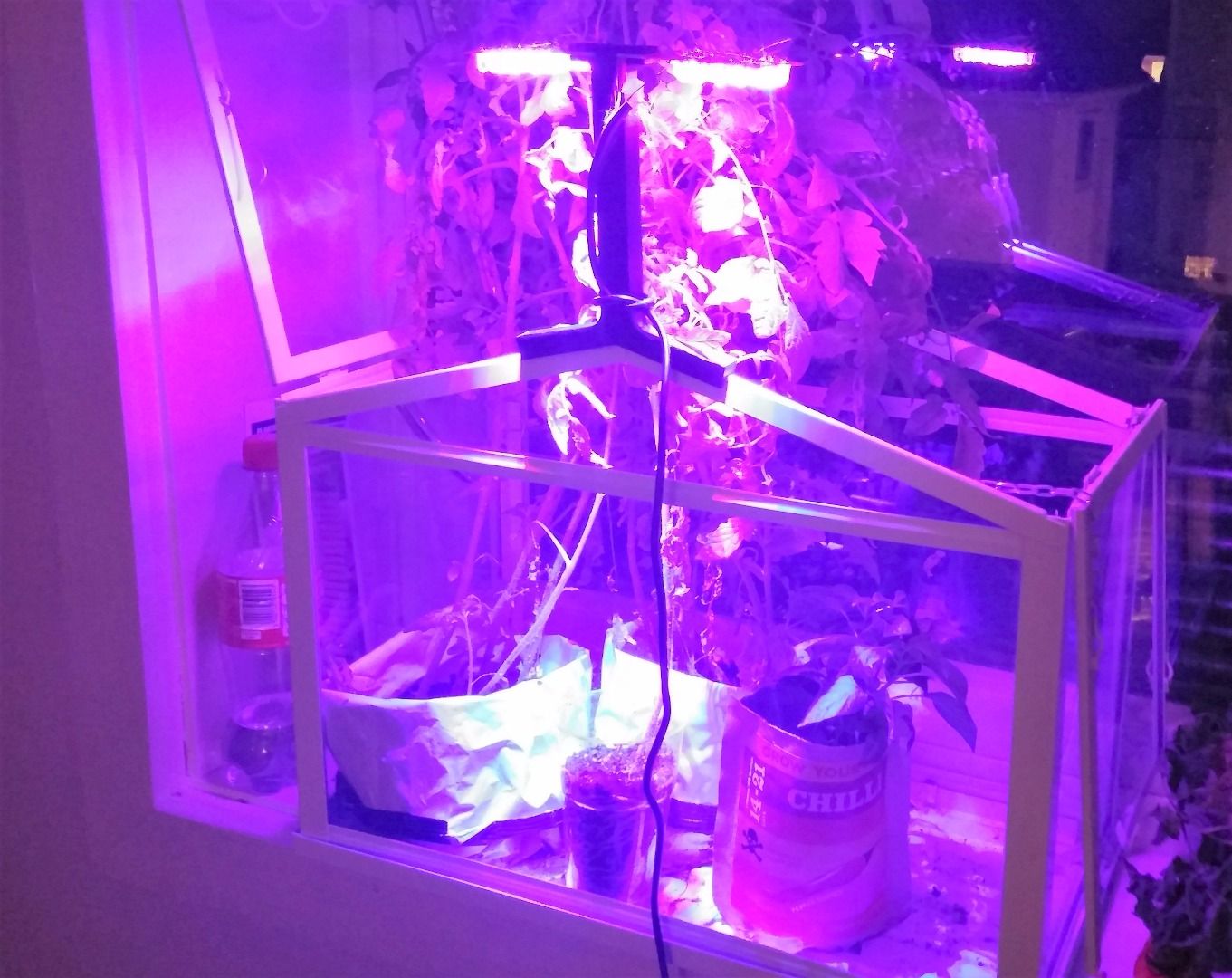 DIY Plant Grow Light 4 Steps (with Pictures) Instructables
