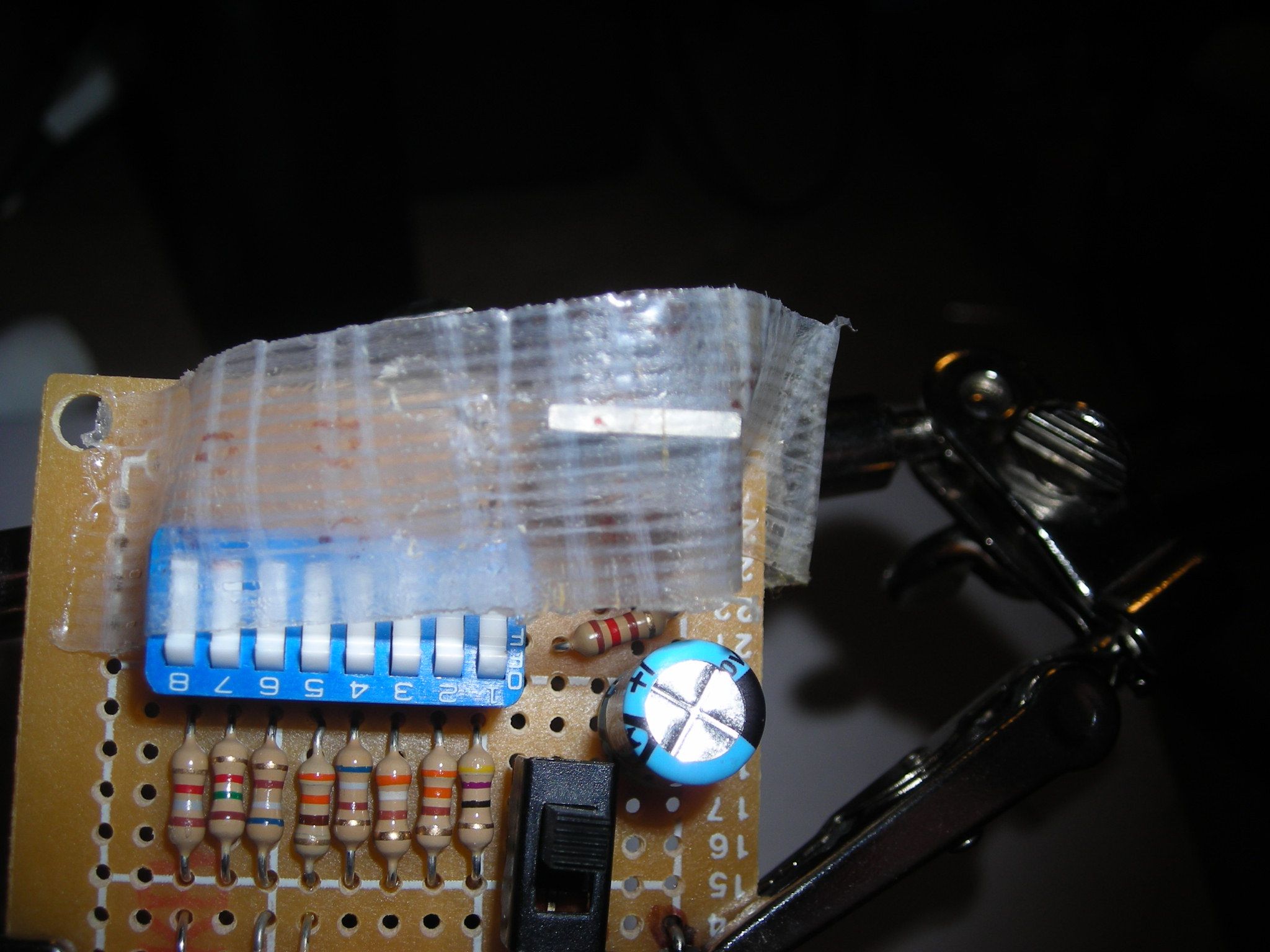 The Radioshack, Adjustable, Breadboard Power Supply. 21 Steps (with