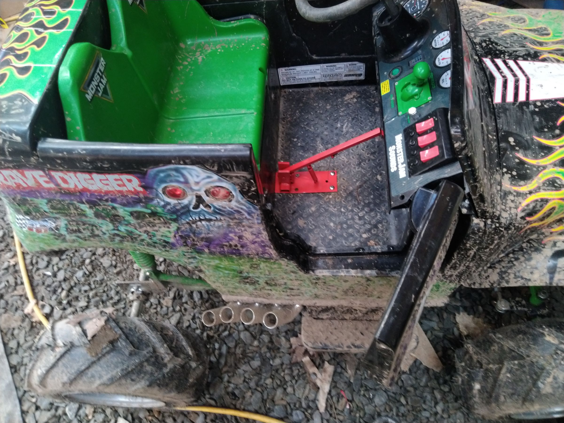 Converting 24v Grave Digger Power Wheels Into an Electric Gokart With
