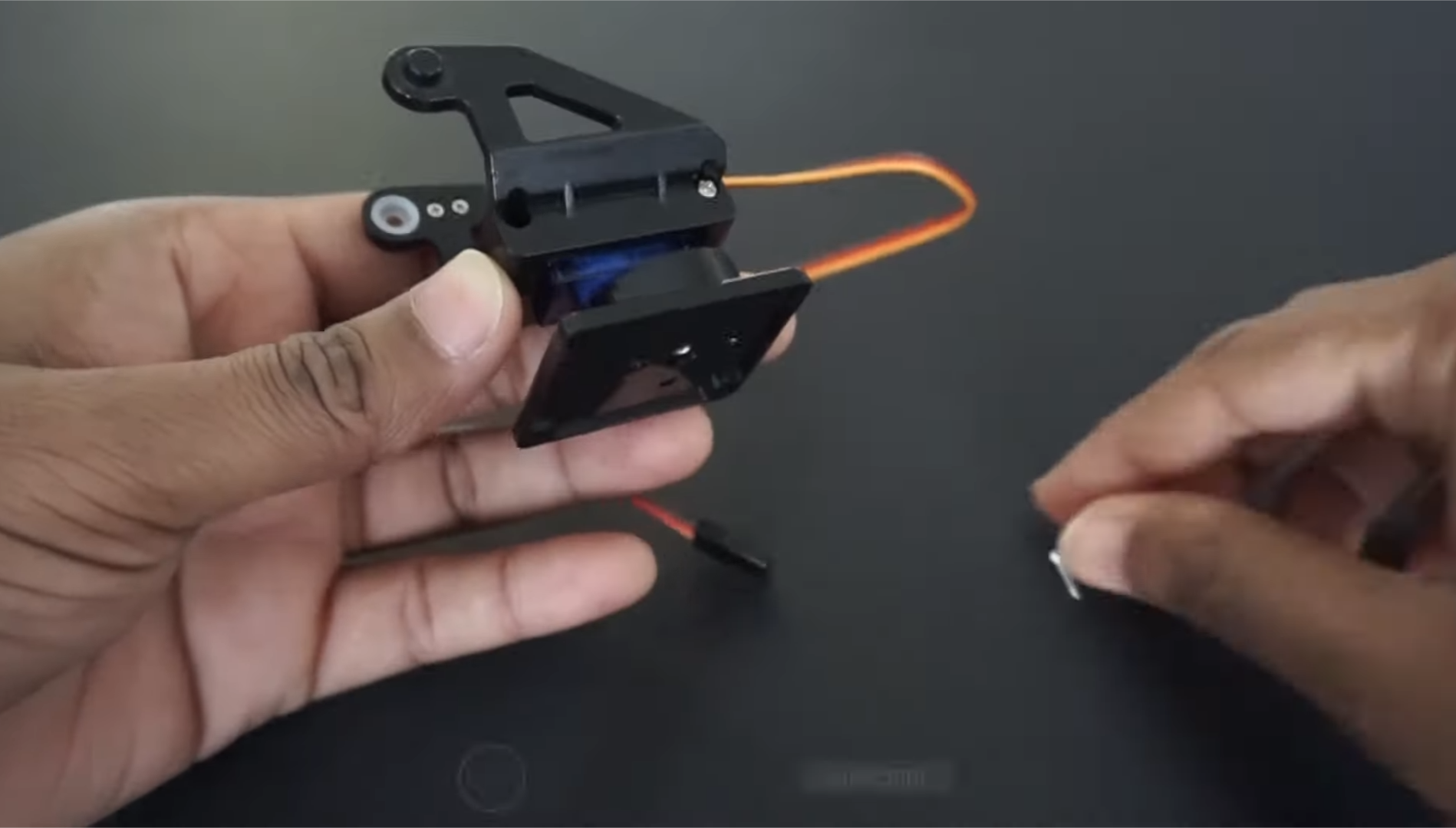 DIY Pan Tilt Control Using Servos for ESP32 Cam ! WiFi Security Camera