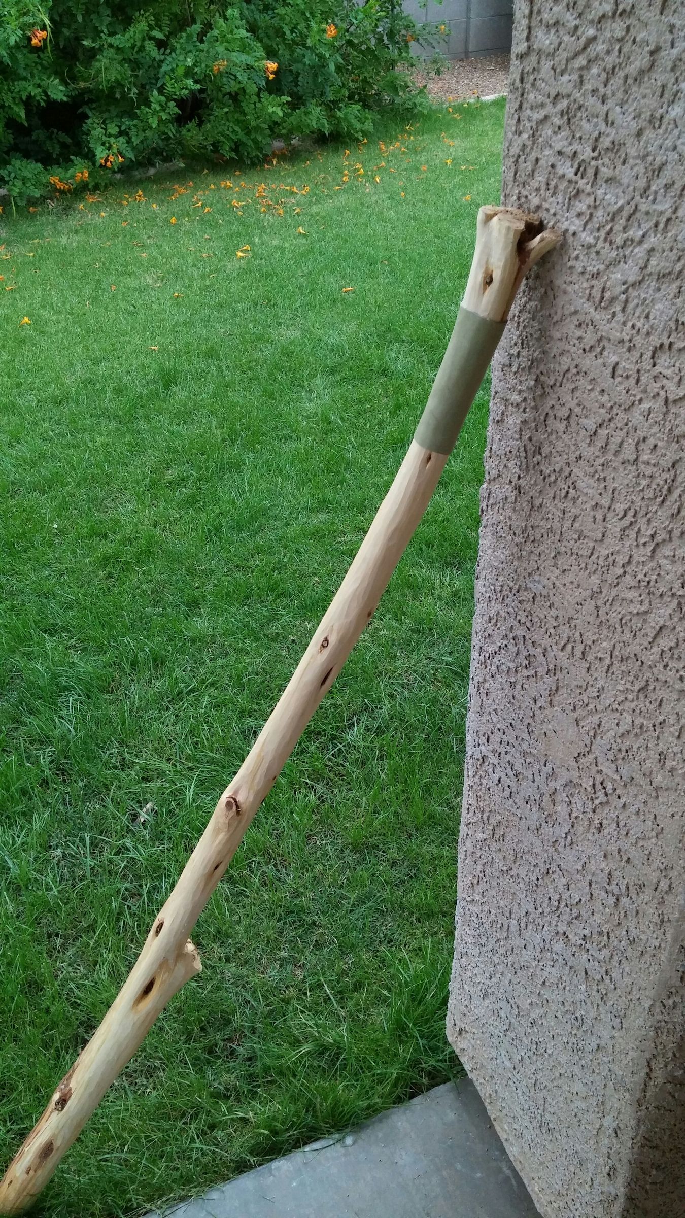 How to Make a Leather Handle for a Walking Stick 6 Steps (with