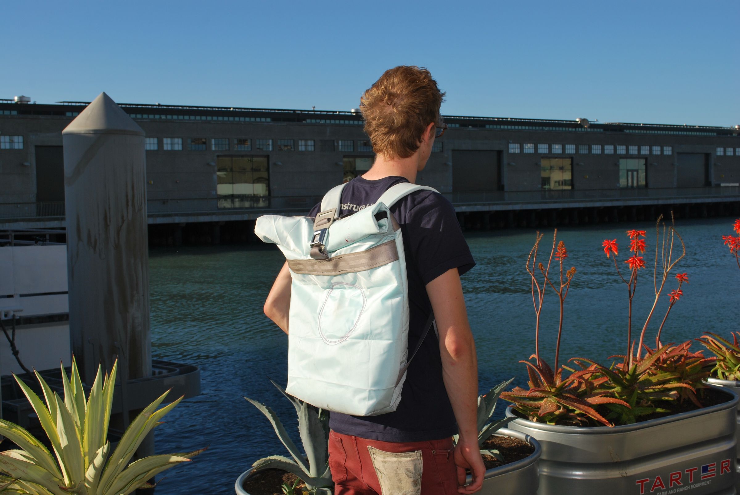 Air Bag and Seat Belt Backpack : 13 