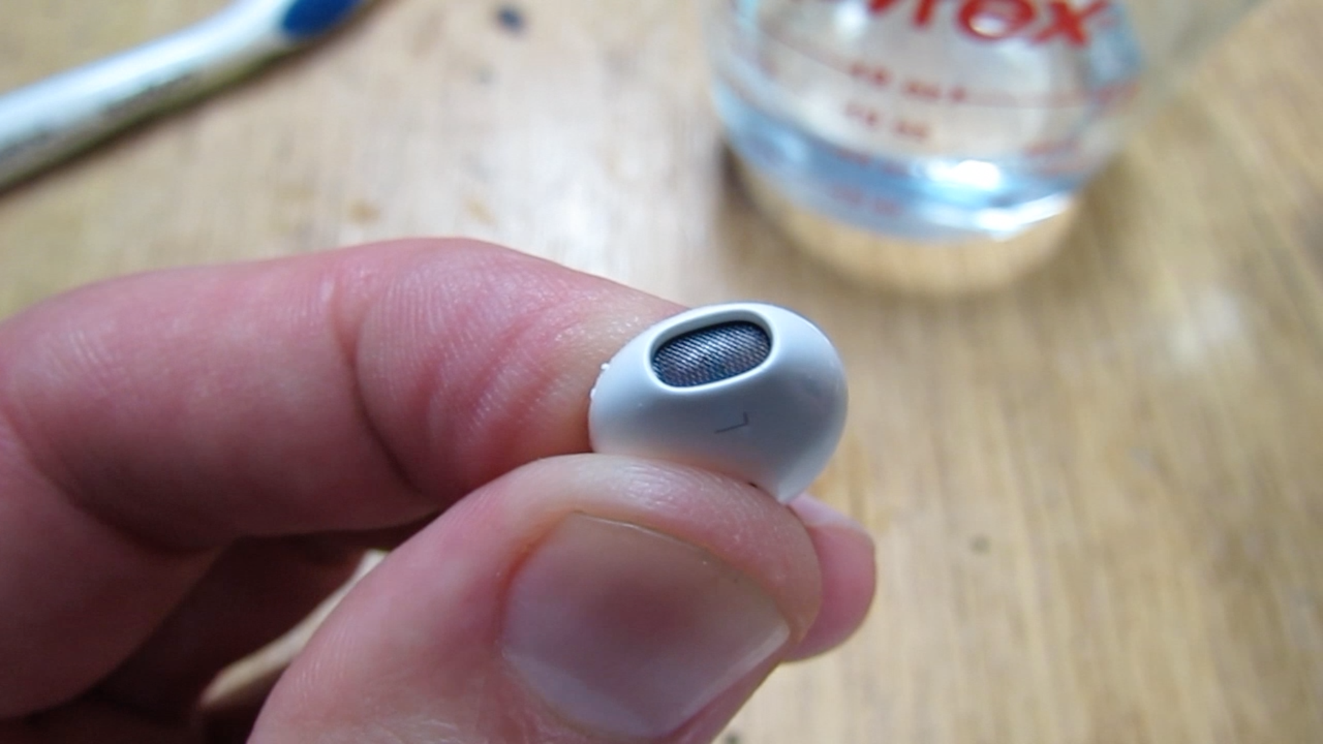 How to Clean Apple Ear Pods. 12 Steps (with Pictures) Instructables